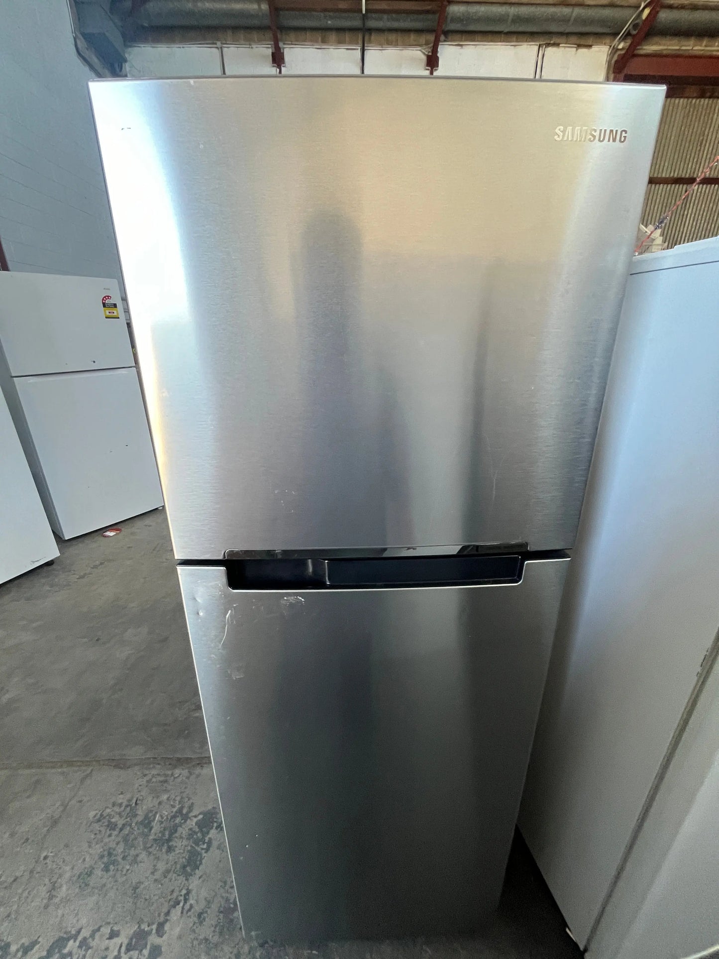 Refurbished Samsung 320L Fridge Freezer | ADELAIDE