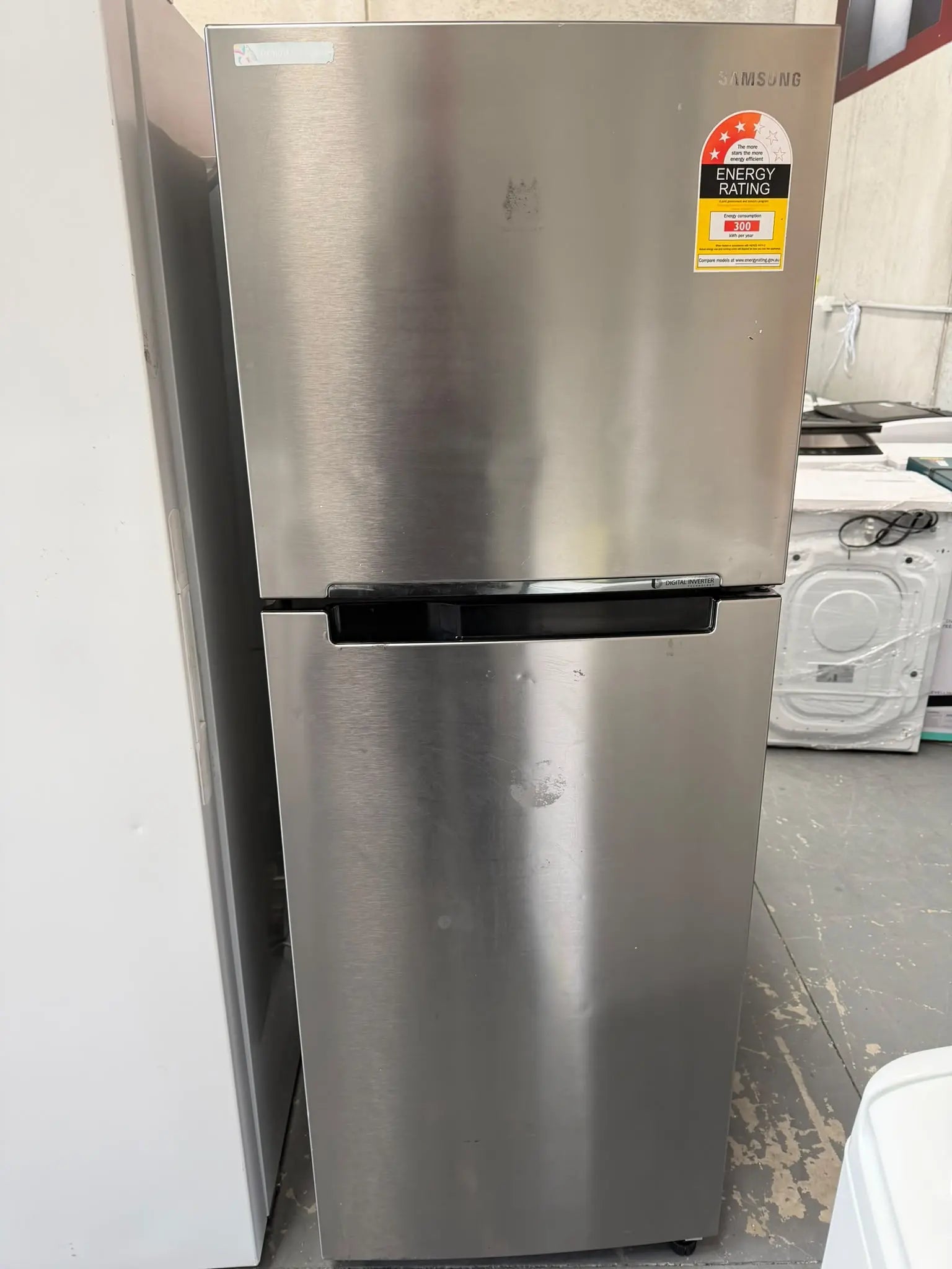 Refurbished Samsung 320L Top Mount Fridge Freezer | MELBOURNE