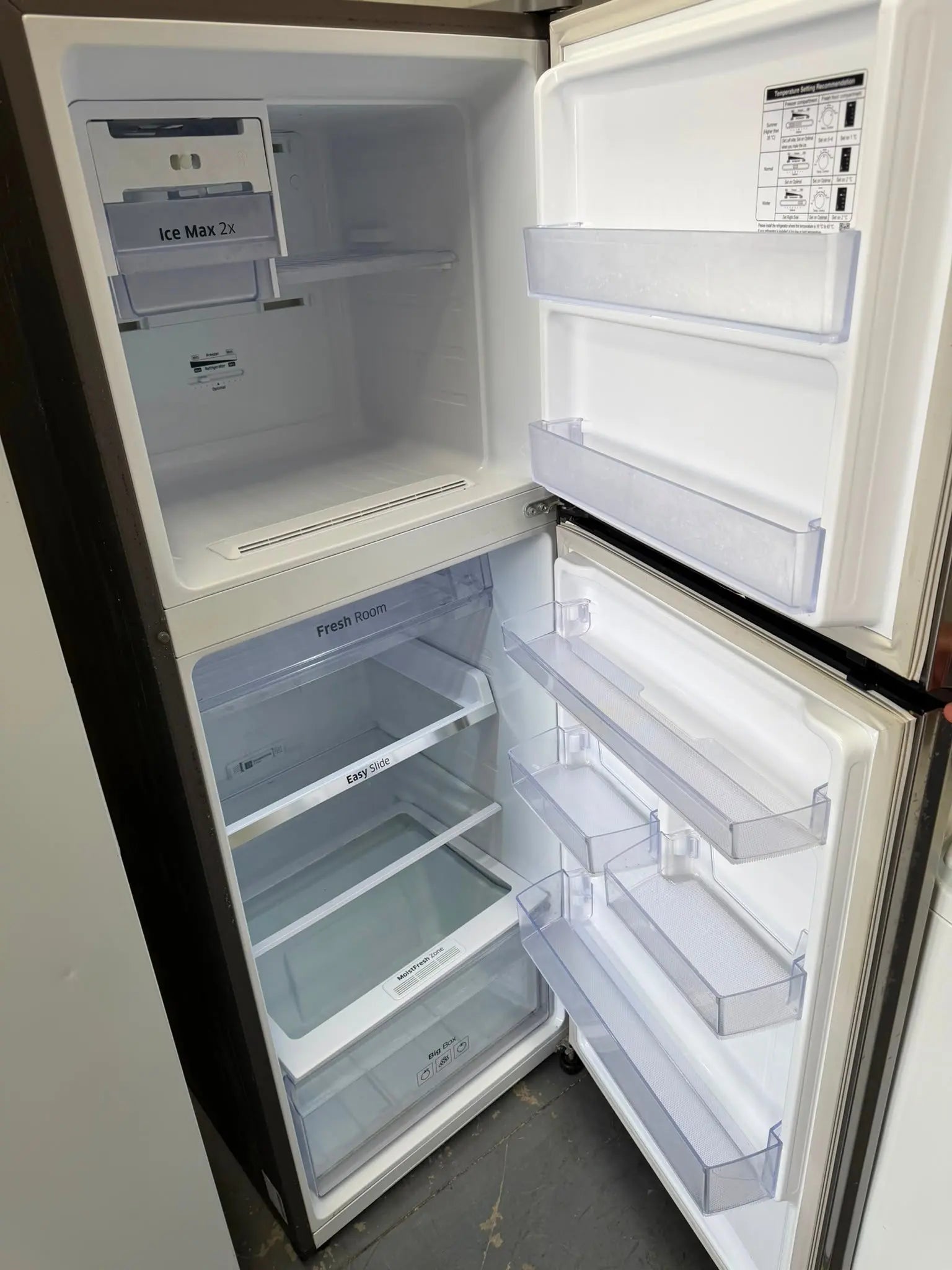 Refurbished Samsung 320L Top Mount Fridge Freezer | MELBOURNE