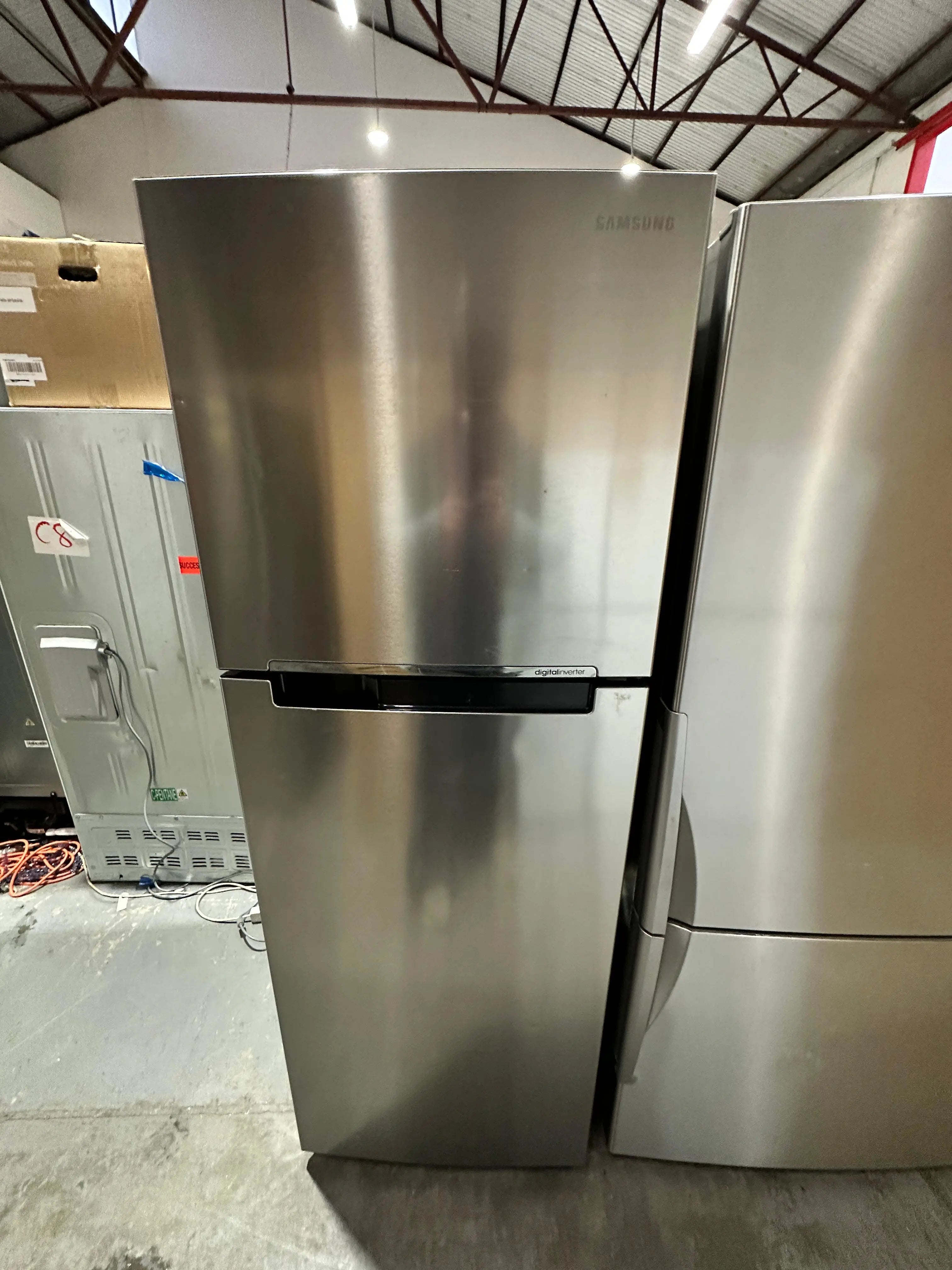 Refurbished Samsung 341L Top Mount Fridge Freezer | ADELAIDE
