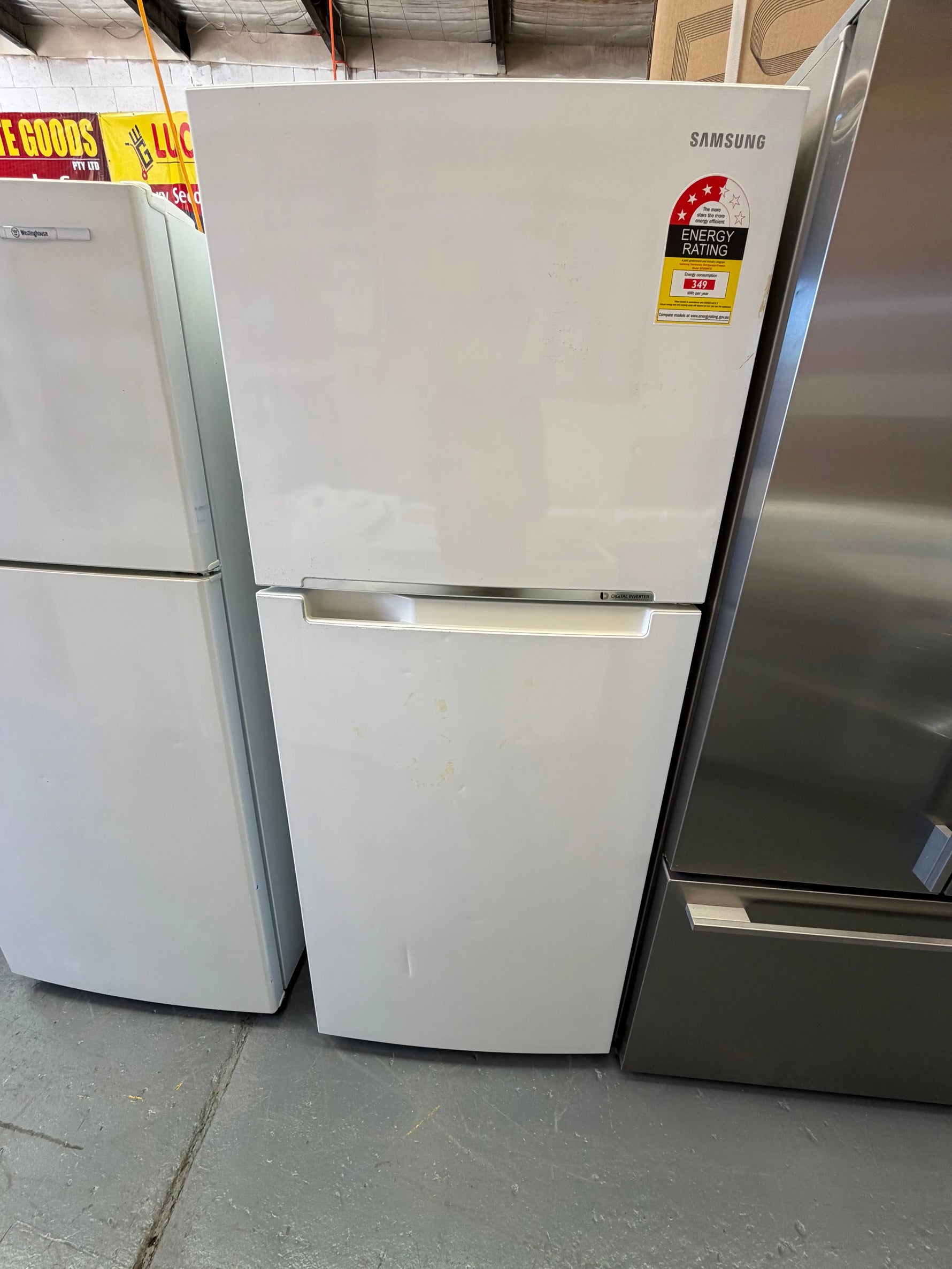 Refurbished Samsung 399 ltr top mount fridge freezer