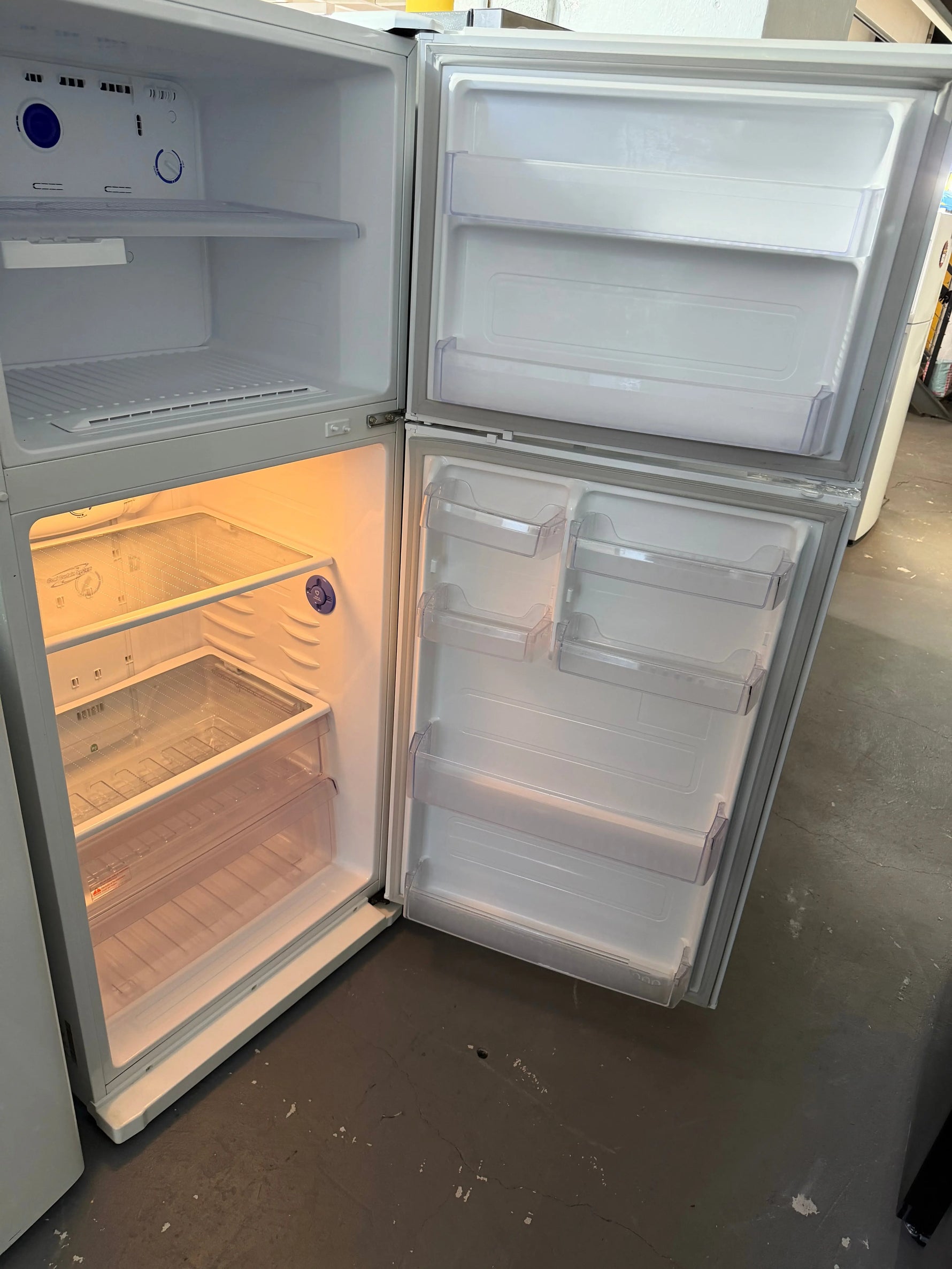 Refurbished Samsung 419 liters fridge and freezer | ALEXANDRIA