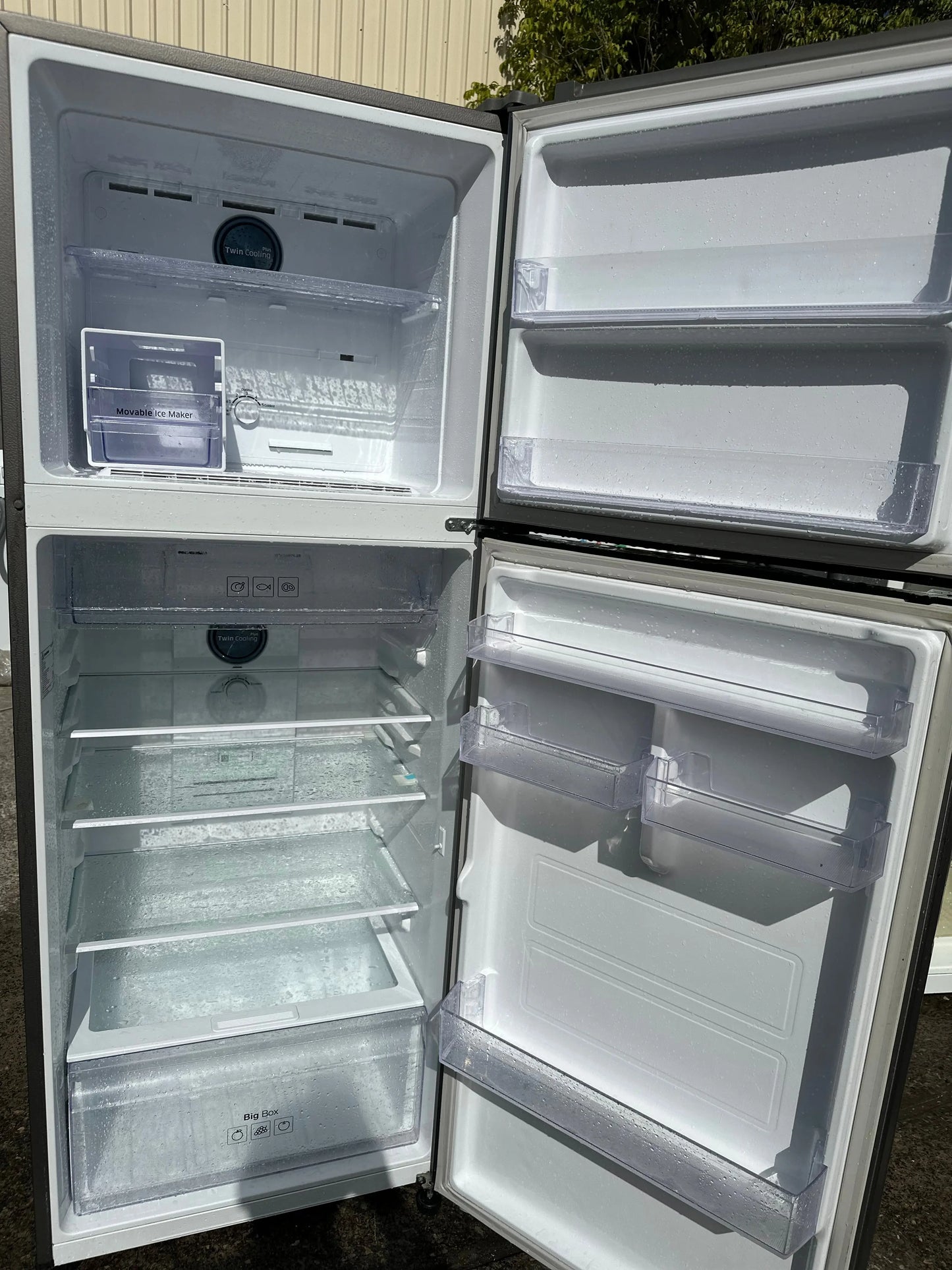 Refurbished Samsung 419 litres fridge freezer | BRISBANE