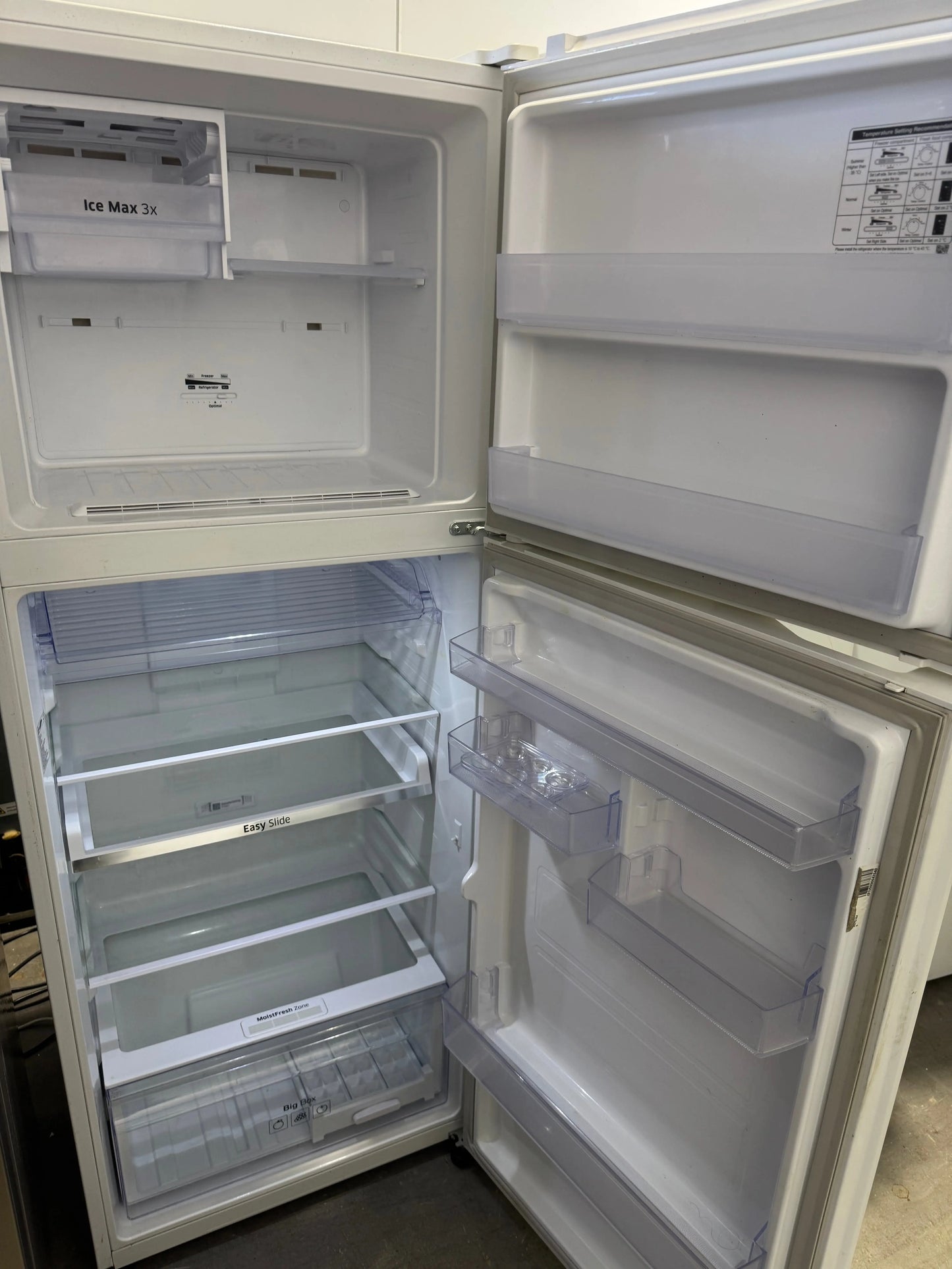 Refurbished Samsung 420 Litres Fridge Freezer | PERTH