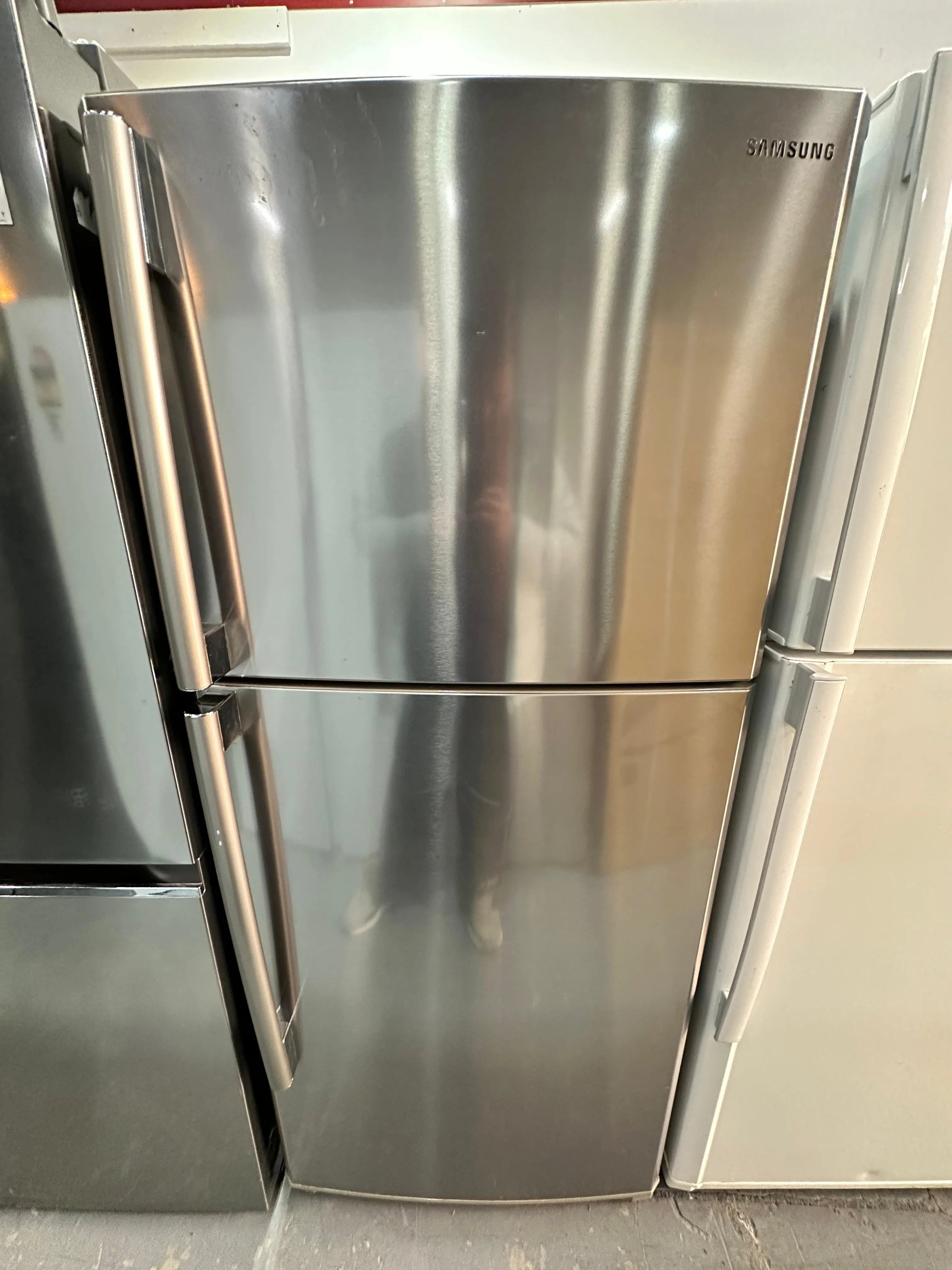 Refurbished Samsung 431L Top Mount Fridge Freezer | ADELAIDE