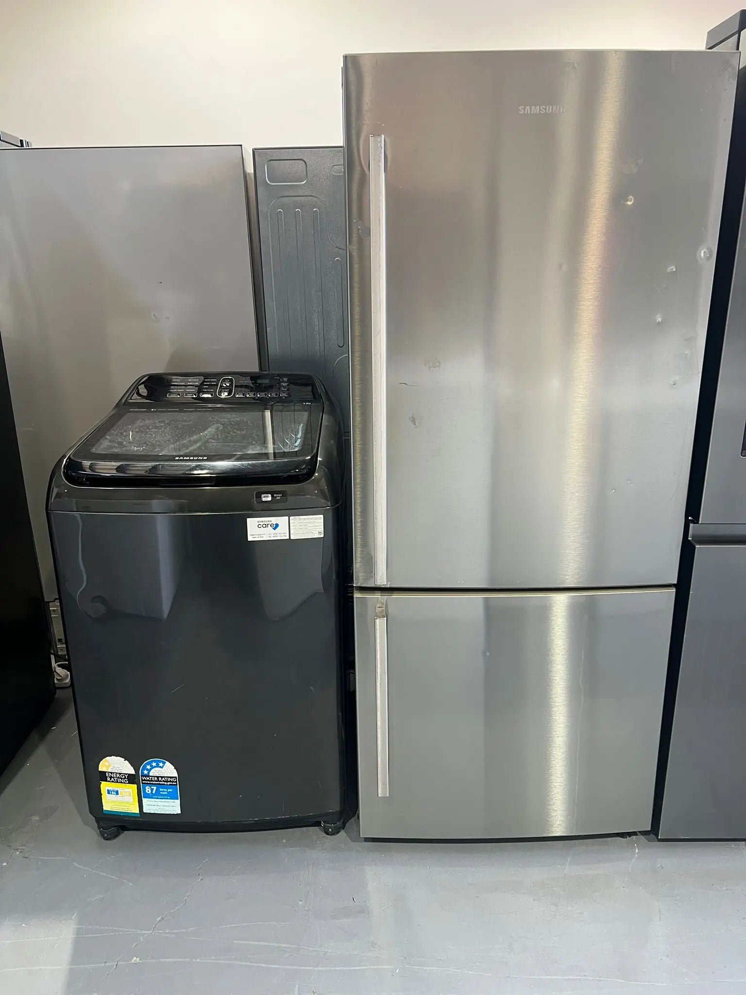 Refurbished Samsung 450 Litres Fridge Freezer and Samsung 8 Kgs Washing machine | ADELAIDE