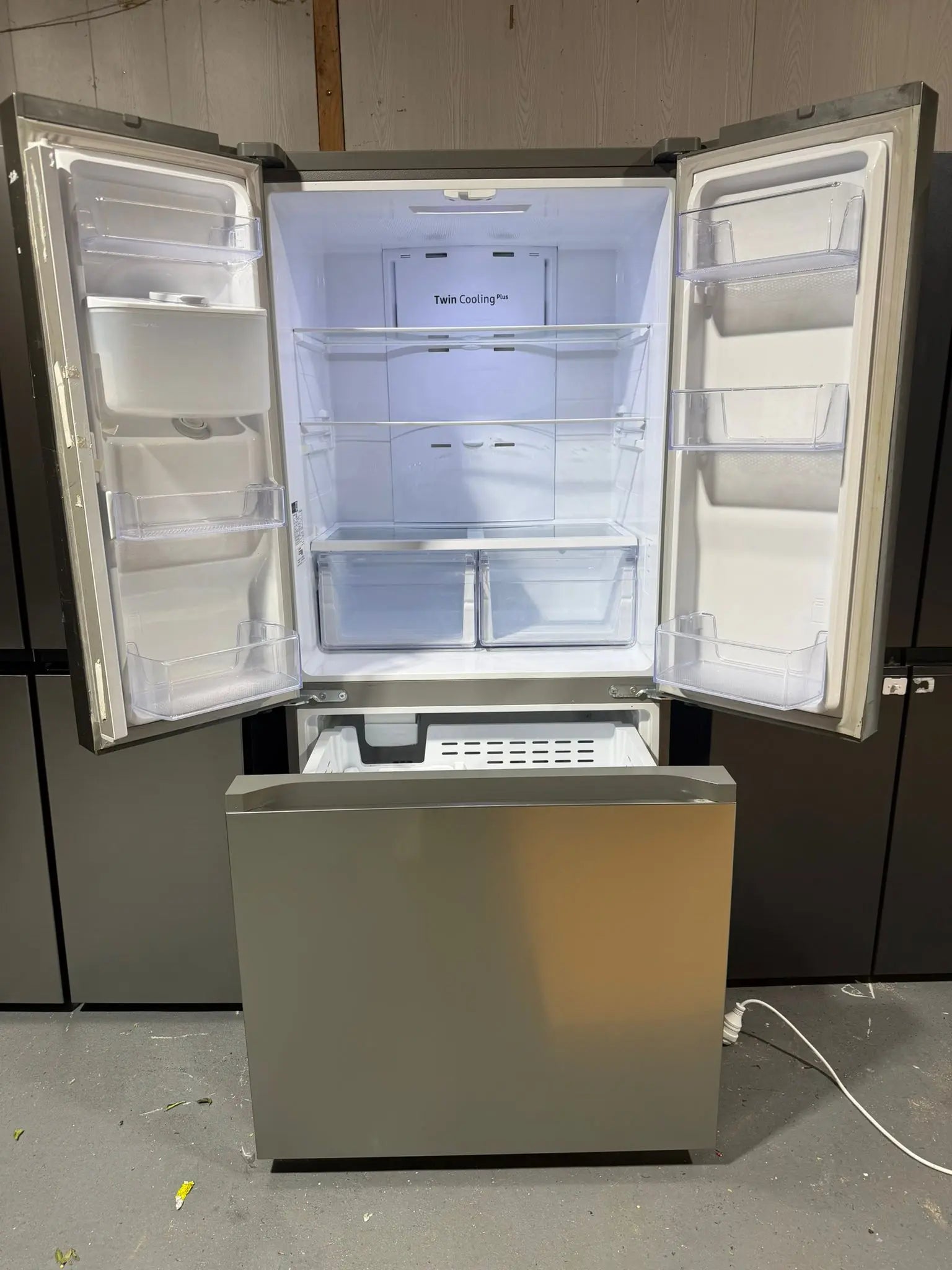 Refurbished Samsung 495L French Door Refrigerator | RESERVOIR