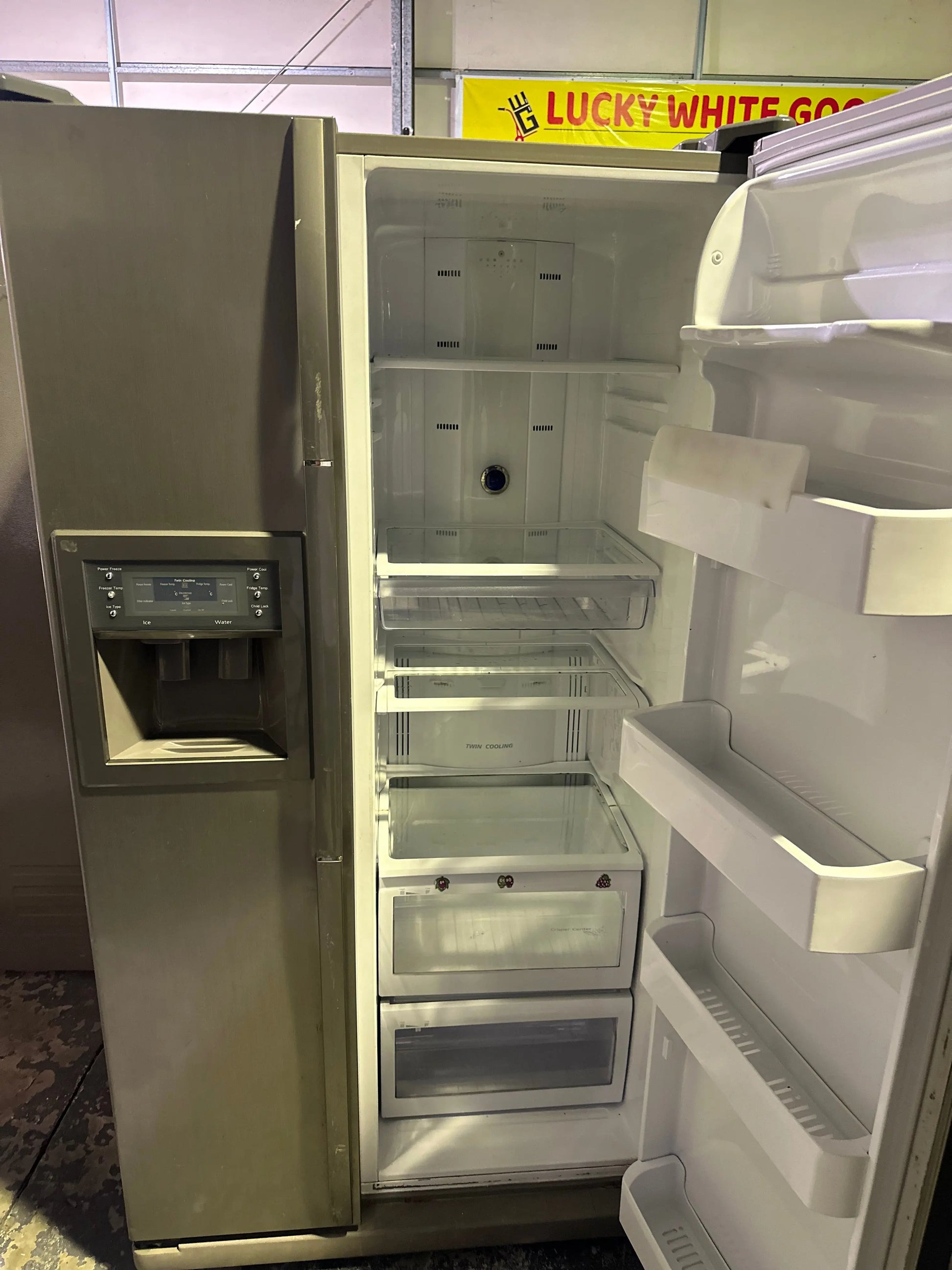 Refurbished Samsung 532 litres side by side door fridge freezer | BRISBANE