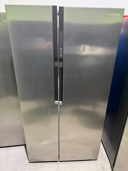 Refurbished Samsung 584 litres fridge freezer | PERTH