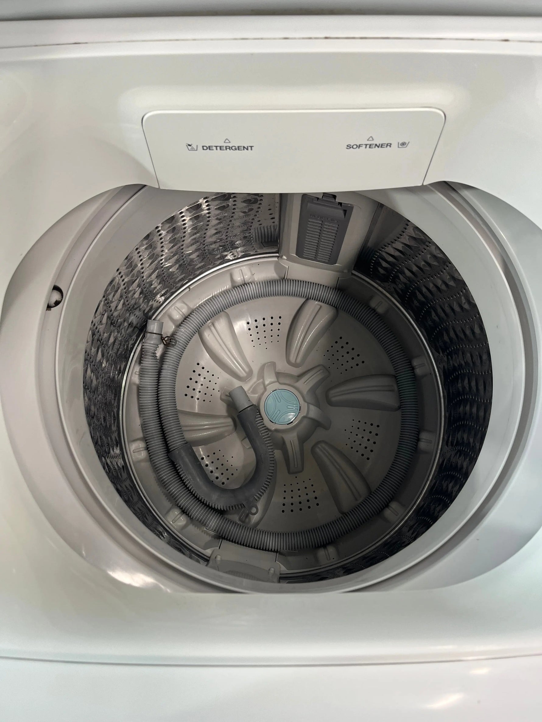 Refurbished Samsung WA65F5S2URW Top Load Washing Machine – 6.5 kg Top Loader, 700 RPM, Multiple Programs | ALEXANDRIA