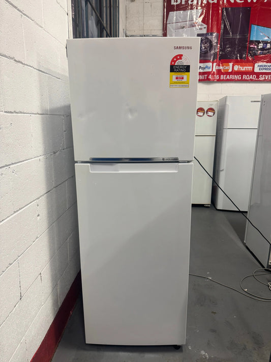 Refurbished Samsung fridge freezer 343 litres | SYDNEY