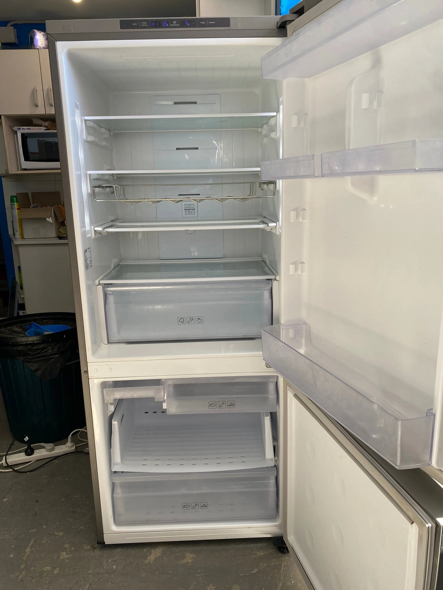 Refurbished Samsung fridge freezer 458 Litres | PERTH