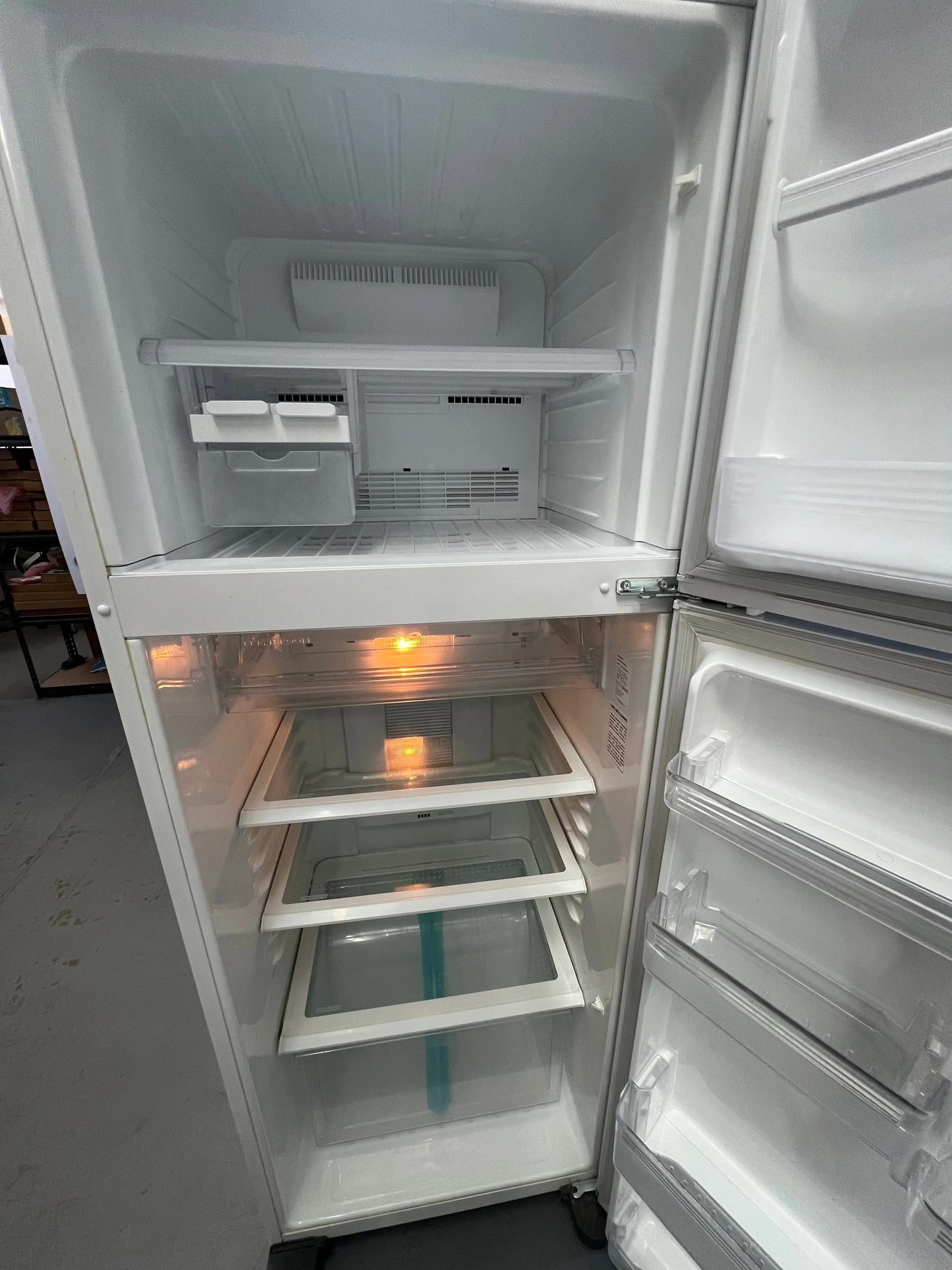 Refurbished Sharp 431 Litres Fridge Freezer | ADELAIDE