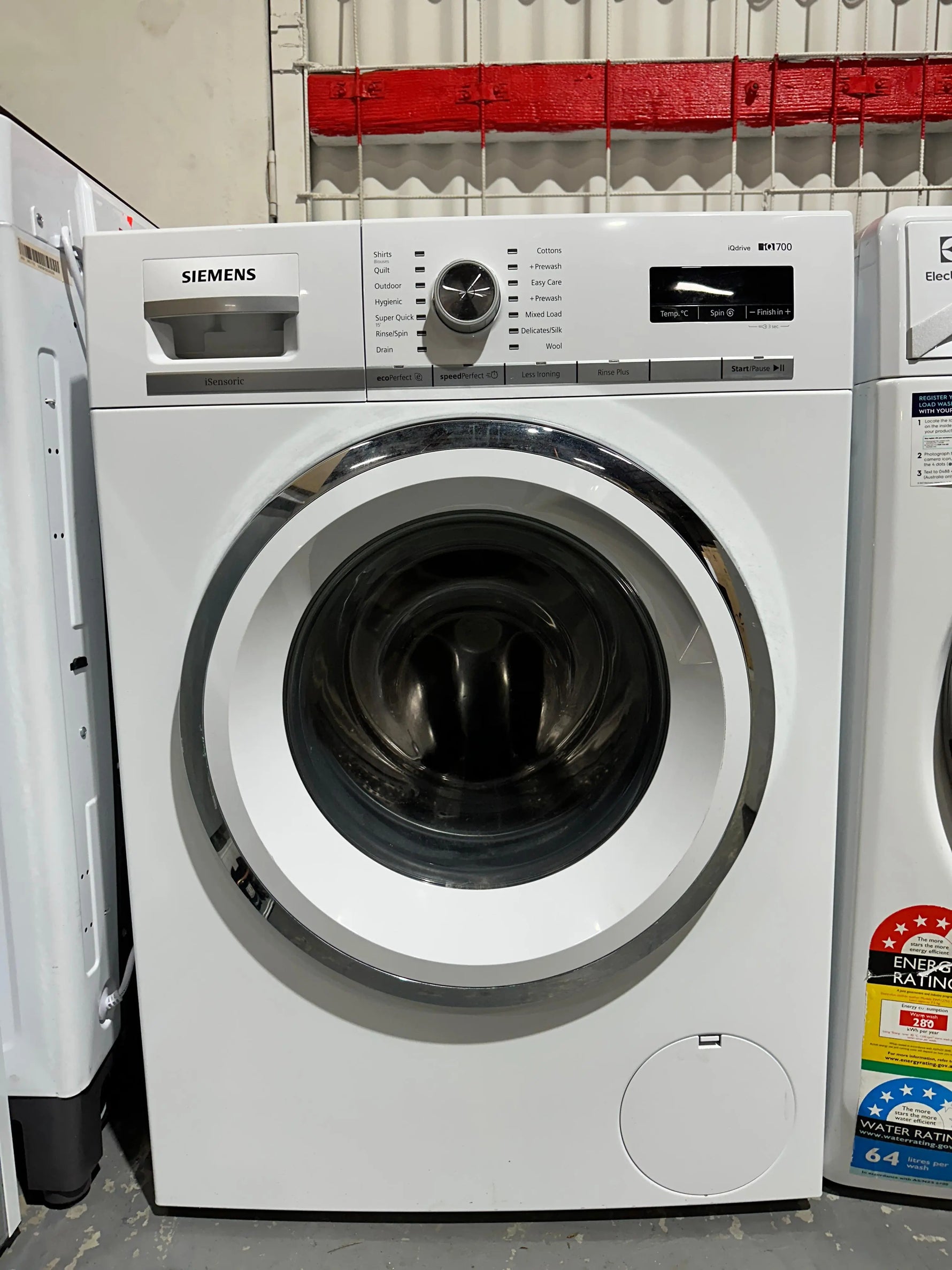 Refurbished Siemens 8kg Front Load Washer | ADELAIDE