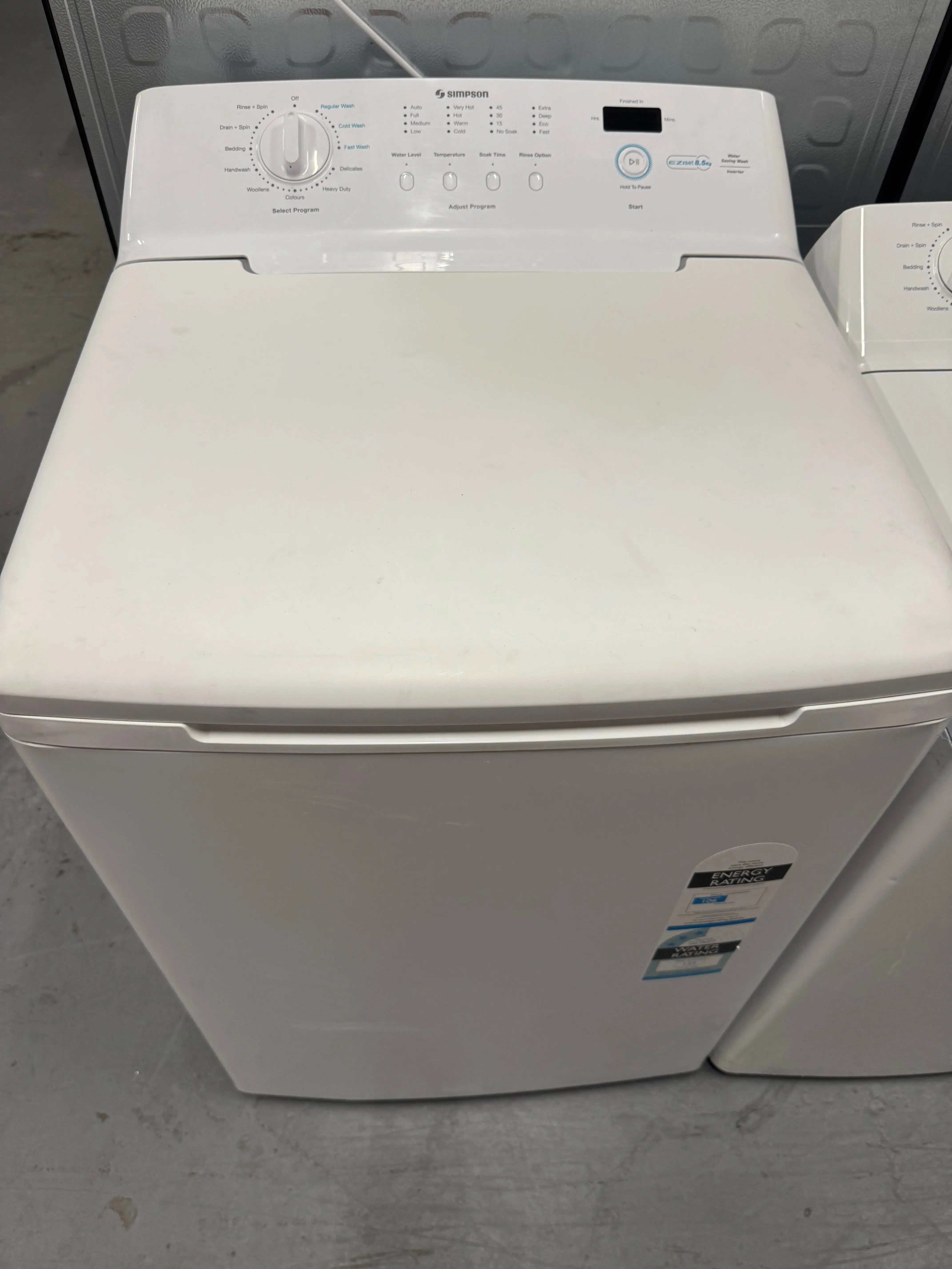 Refurbished Simpson 8.5 kg top loader washer | SYDNEY