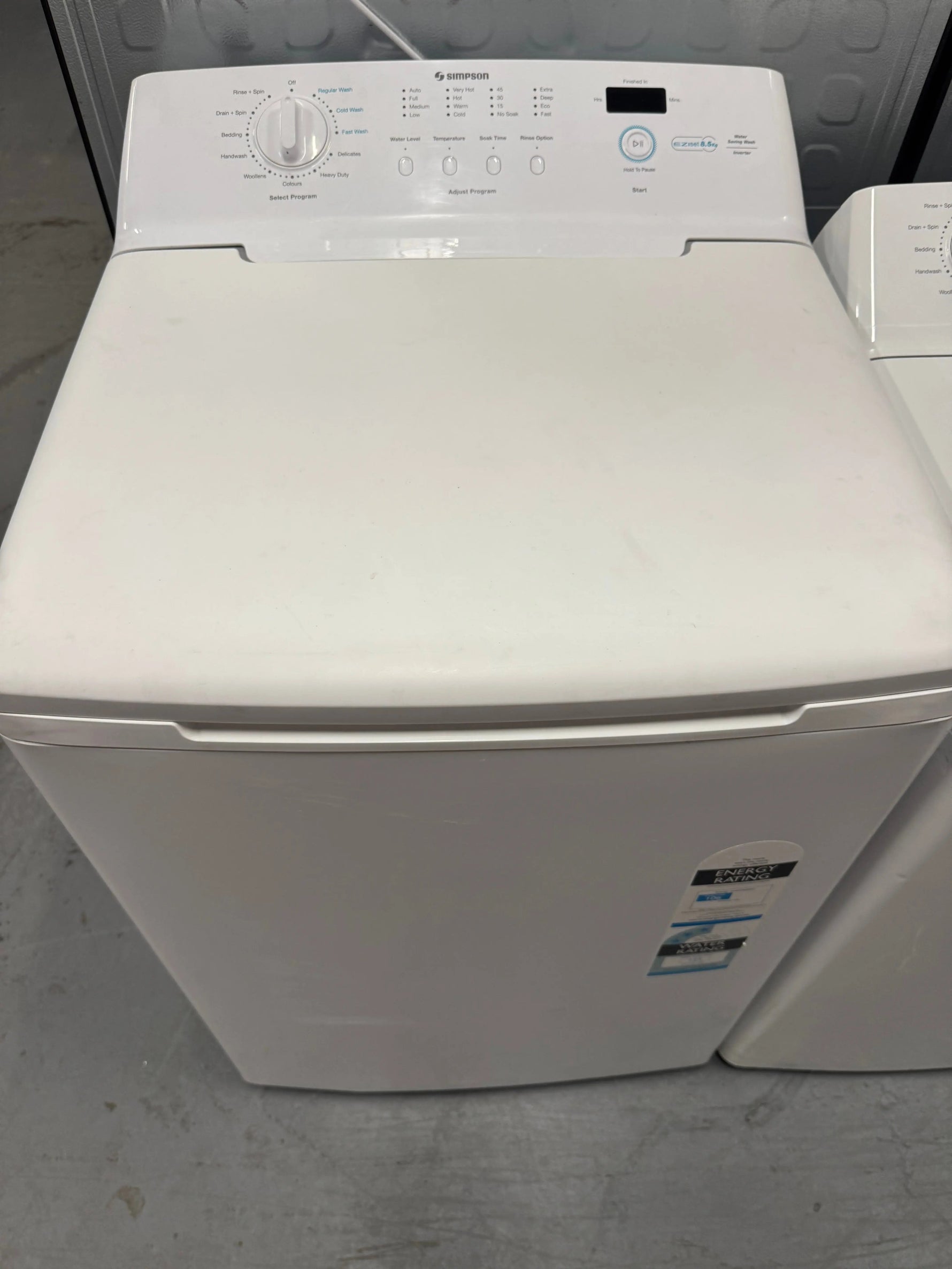 Refurbished Simpson 8.5 kg top loader washer | SYDNEY