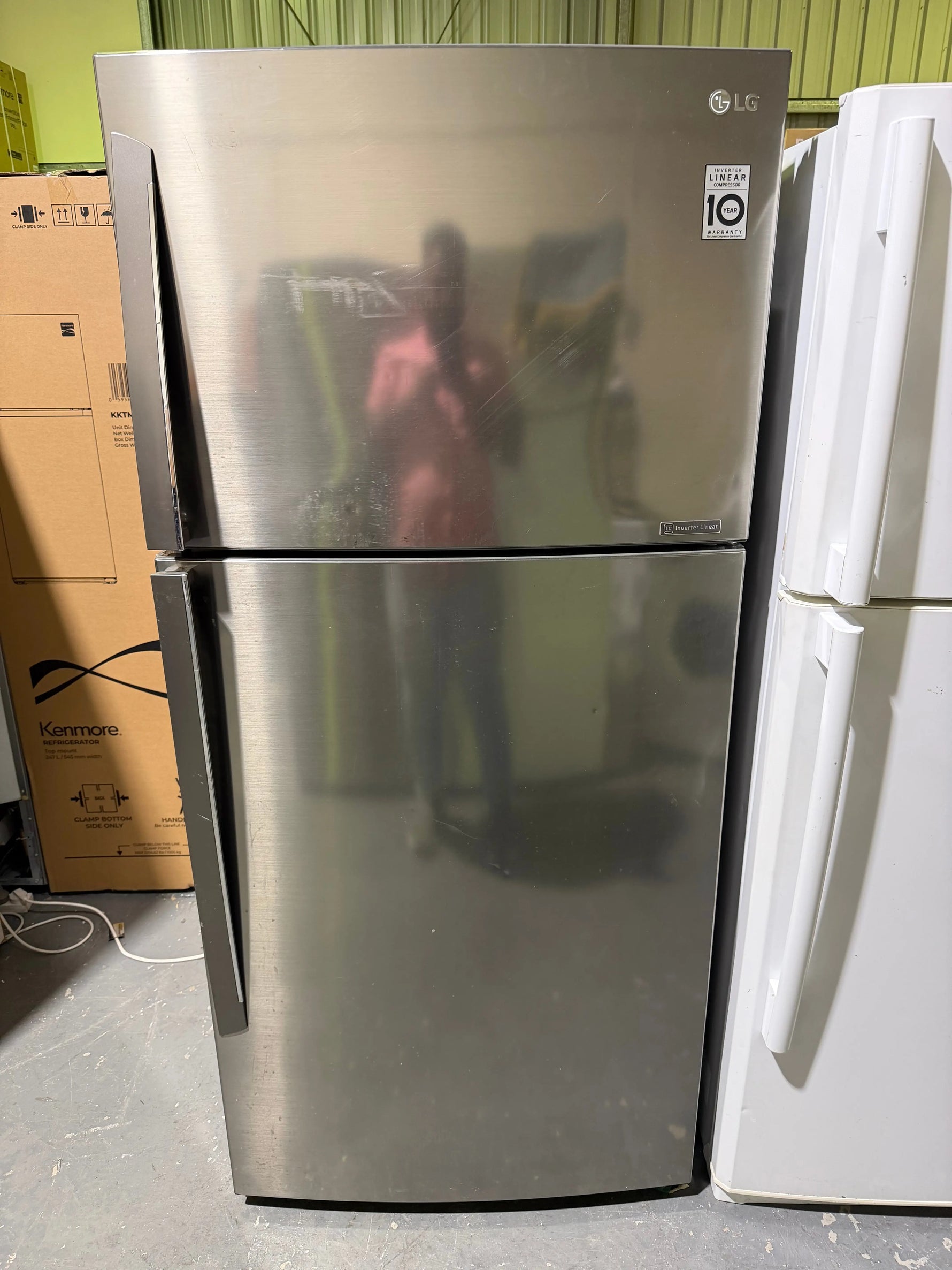 Refurbished Spacious LG 515L Top Mount Fridge Freezer | BRISBANE