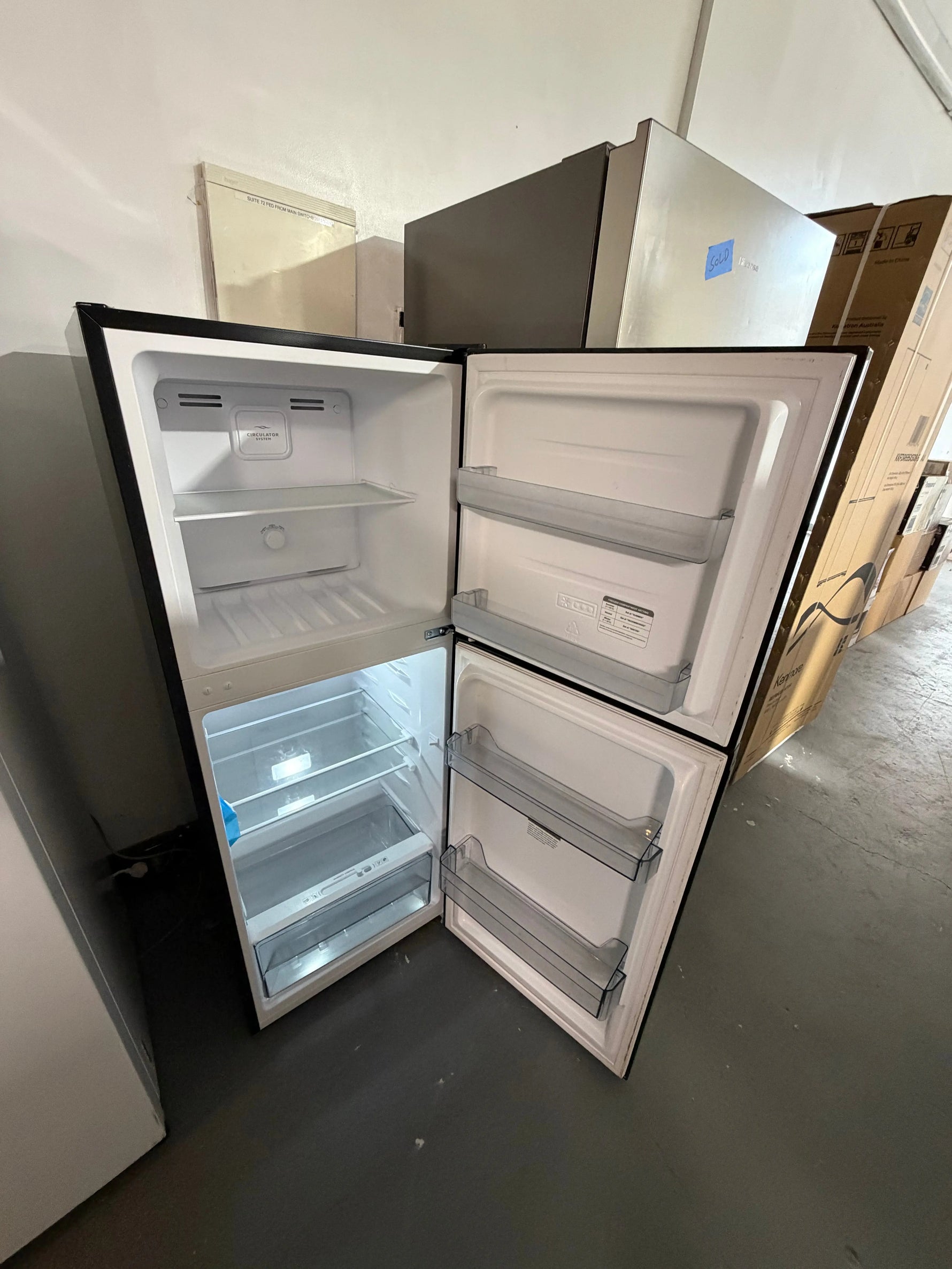 Refurbished TCL 197 ltr top mount fridge freezer | ALEXANDRIA
