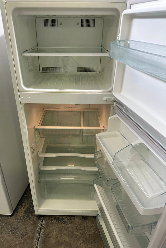 Refurbished Westinghouse 300L fridge freezer | BRISBANE