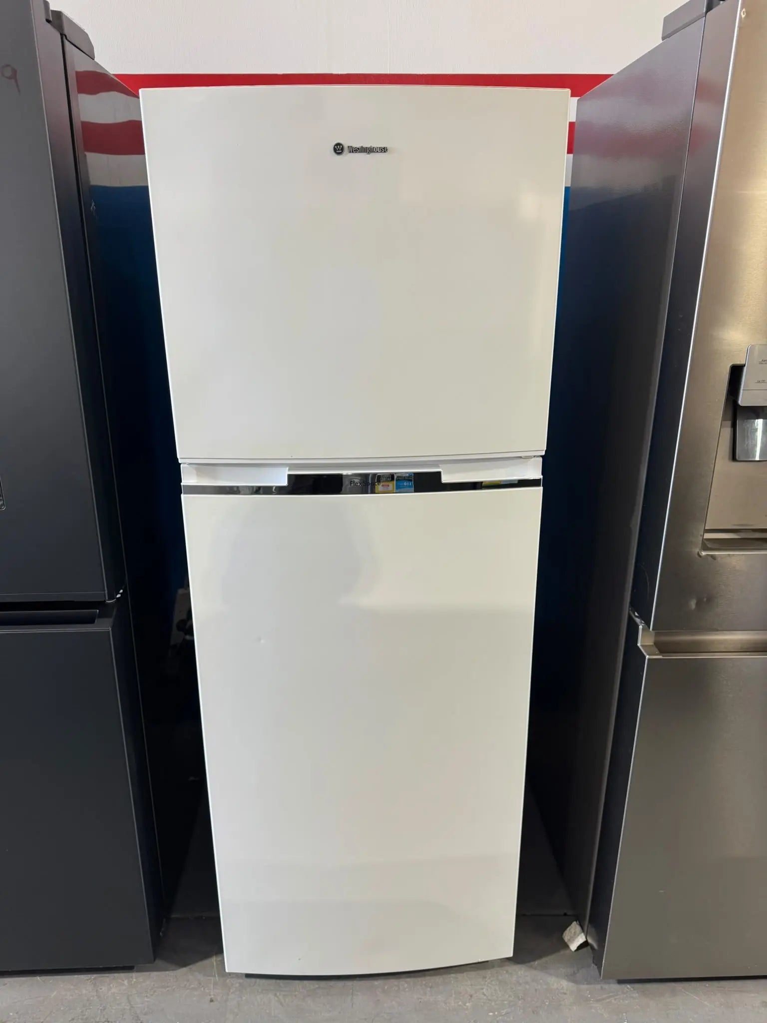 Refurbished Westinghouse 339L Frost Free Refrigerator | PERTH