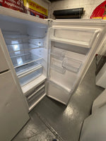Refurbished Westinghouse 340 ltr bottom mount fridge freezer