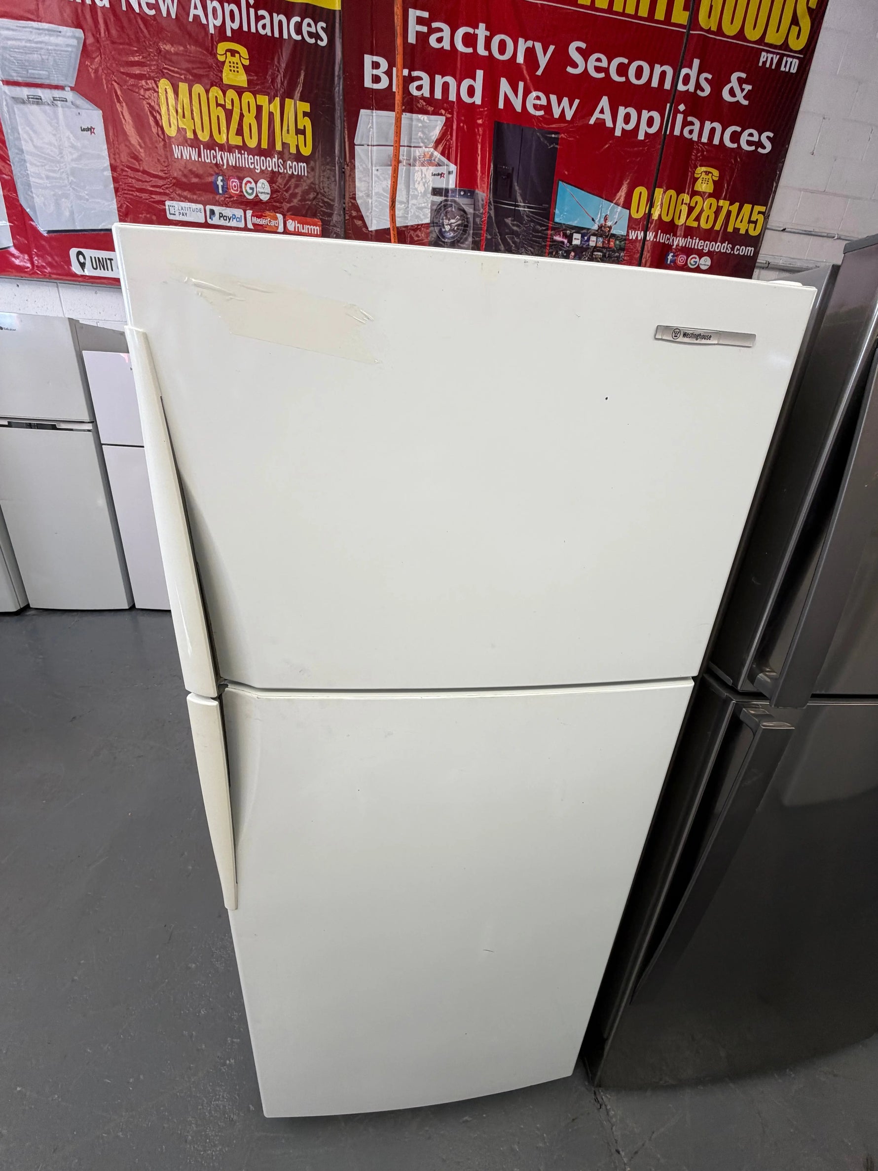 Refurbished Westinghouse 420 ltr Top mount fridge freezer