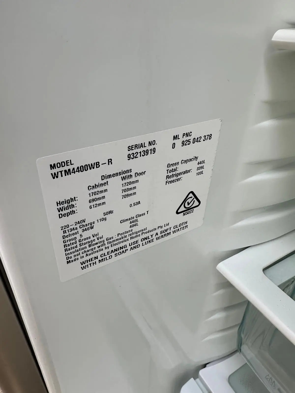 Refurbished Westinghouse 420L Fridge Freezer | SYDNEY