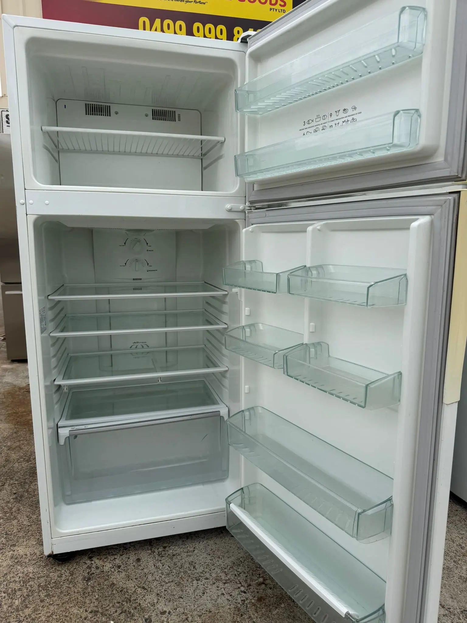 Refurbished Westinghouse 420L Top Mount Fridge Freezer – RJ422V-R*4 | BRISBANE