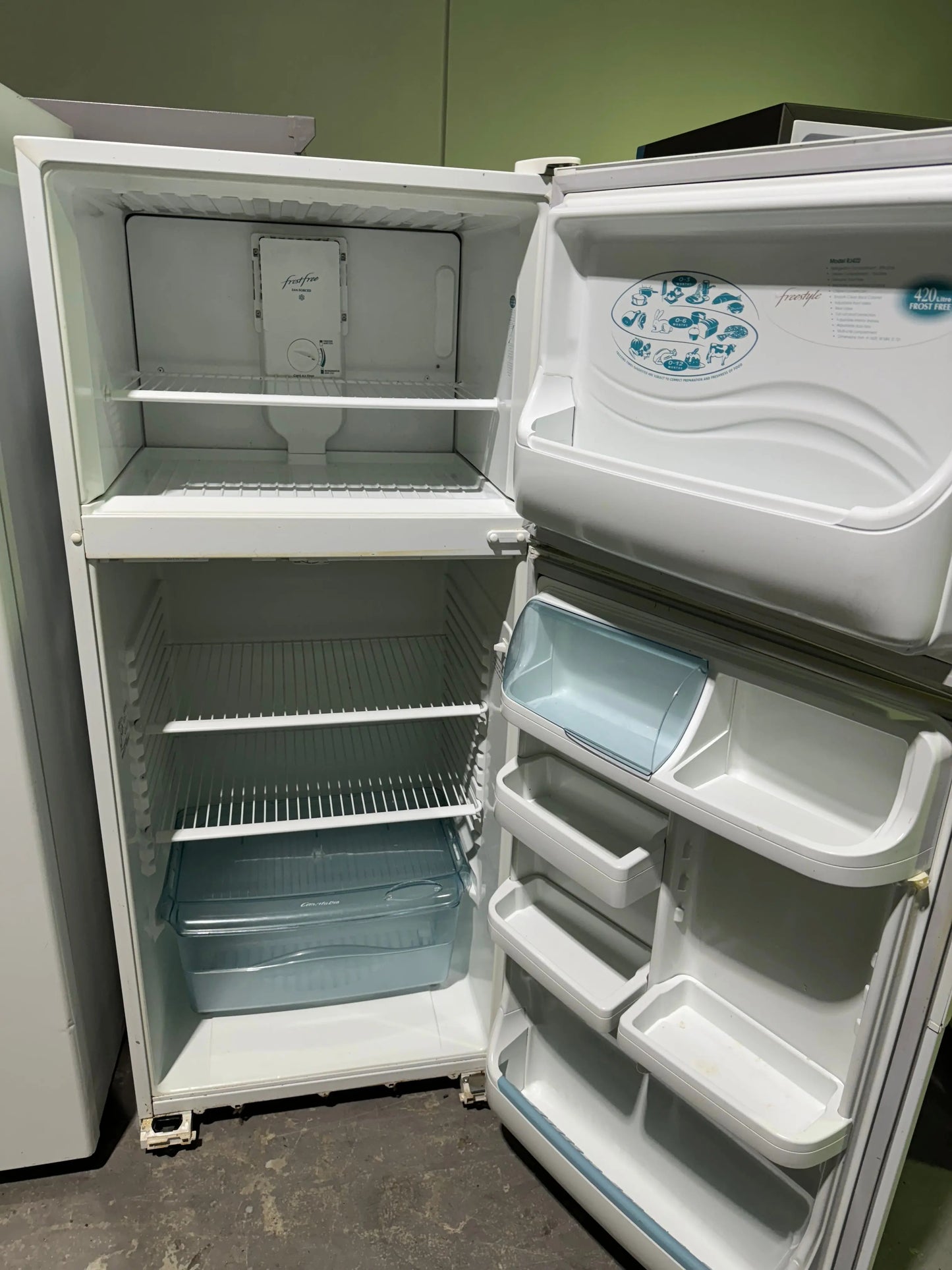 Refurbished Westinghouse 430 Litres Fridge Freezer | PERTH