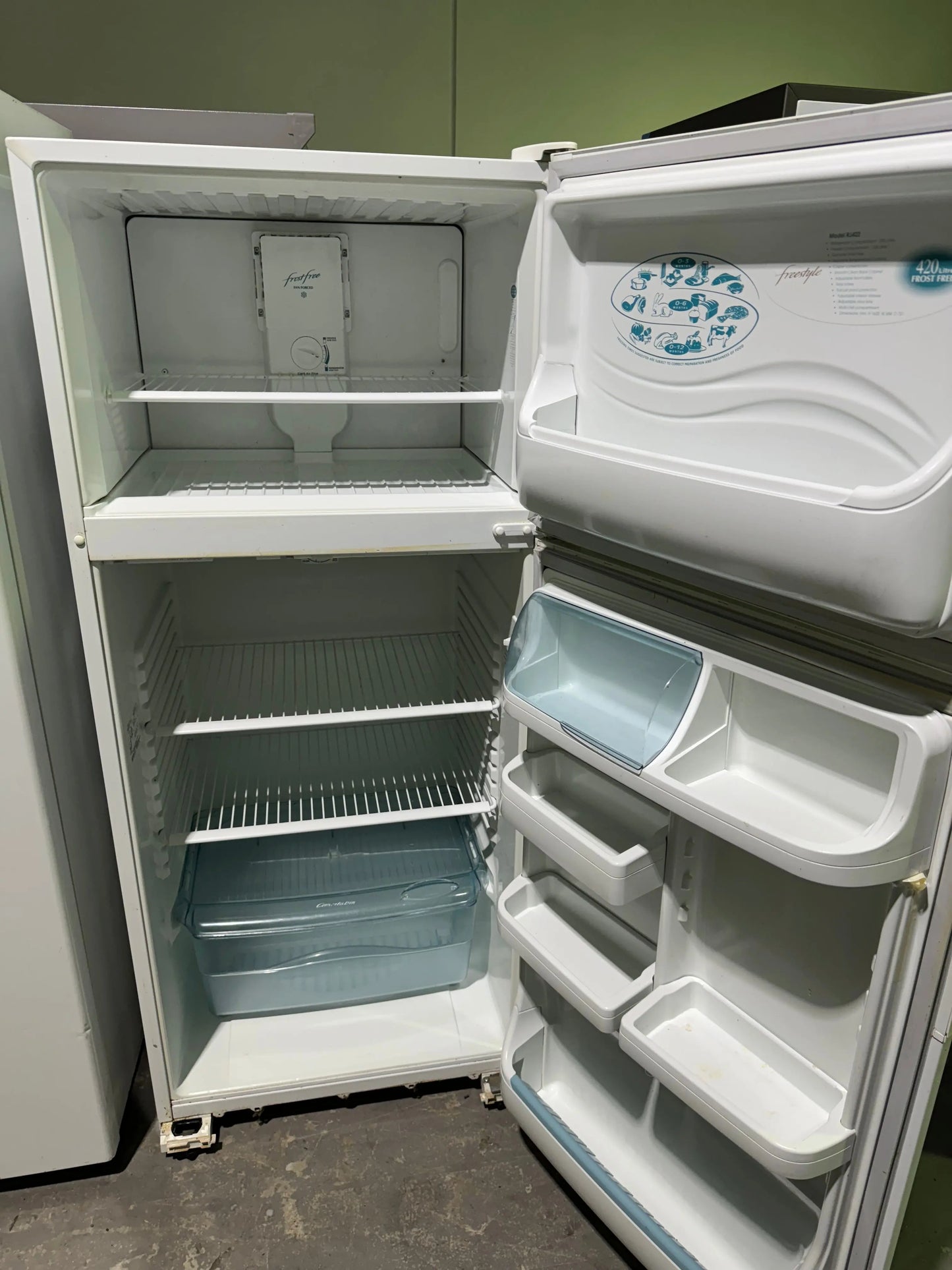 Refurbished Westinghouse 430 Litres Fridge Freezer | PERTH