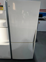 Refurbished Westinghouse 430 litres fridge freezer | PERTH