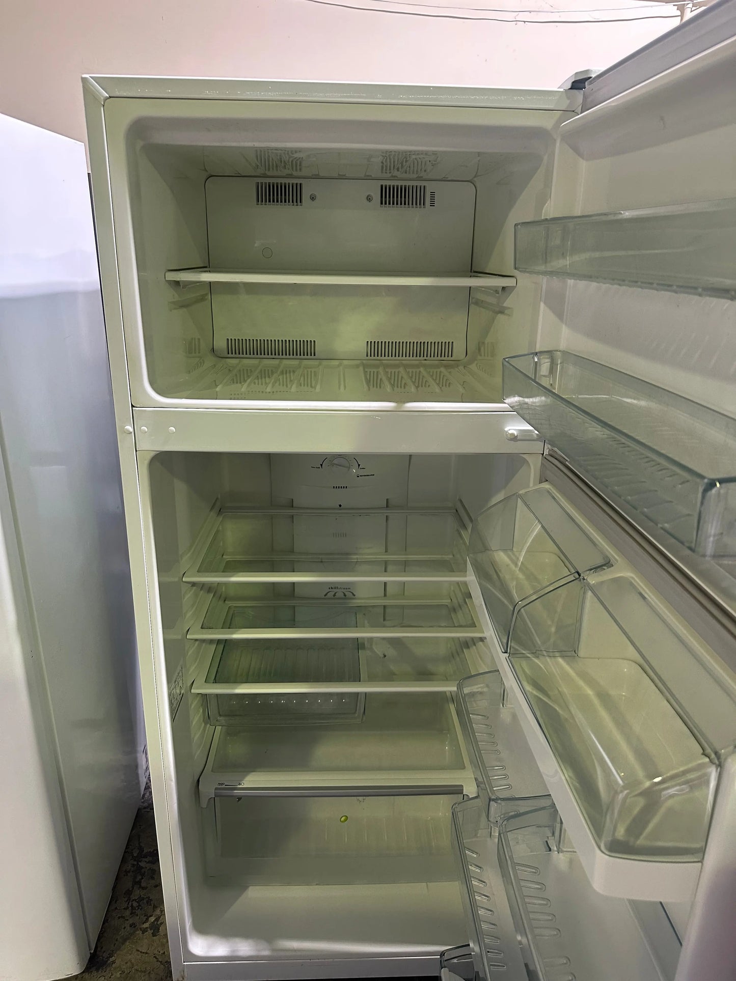 Refurbished Westinghouse 440L fridge freezer | BRISBANE