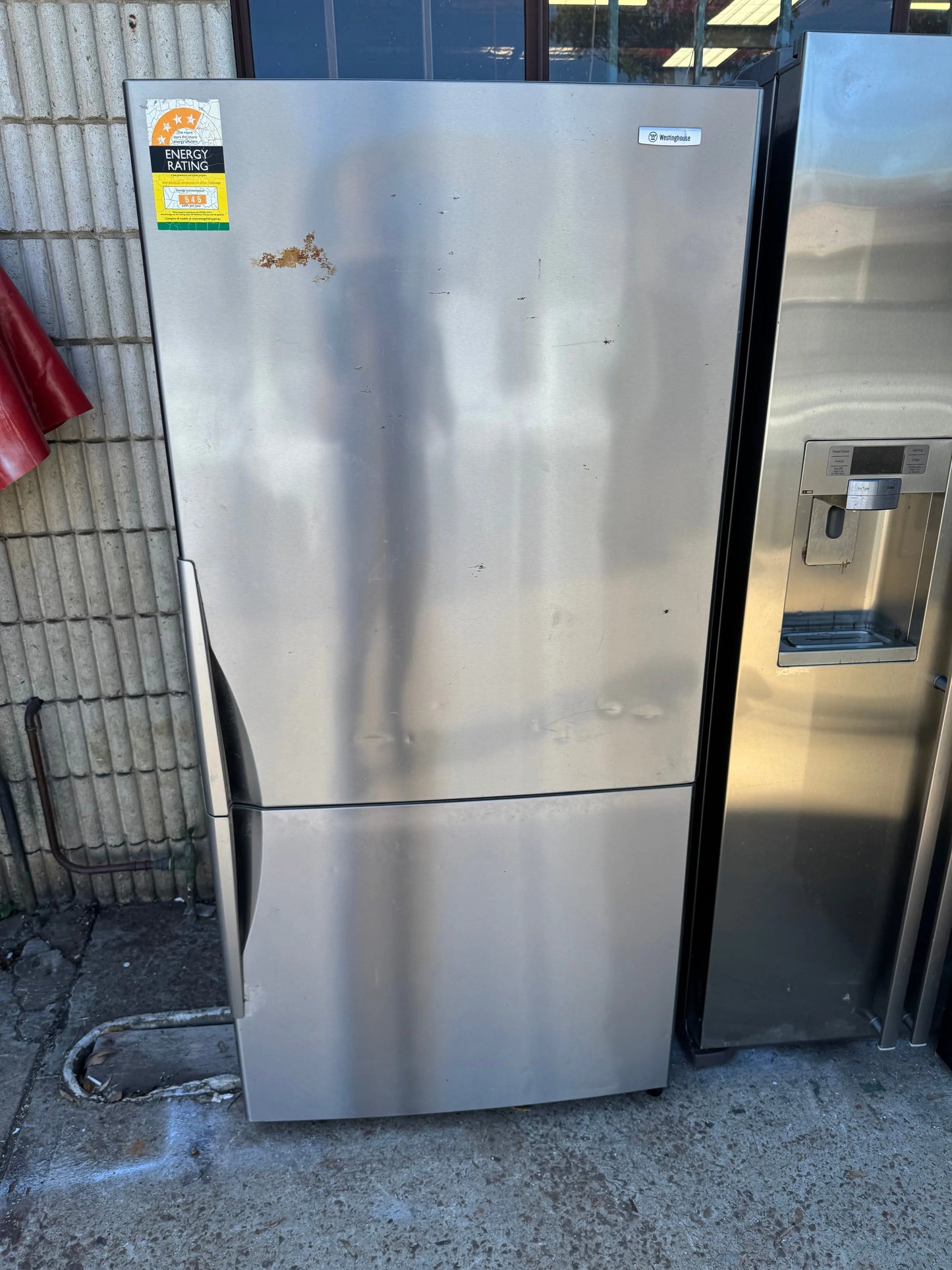 Refurbished Westinghouse 510L Fridge Freezer | SYDNEY