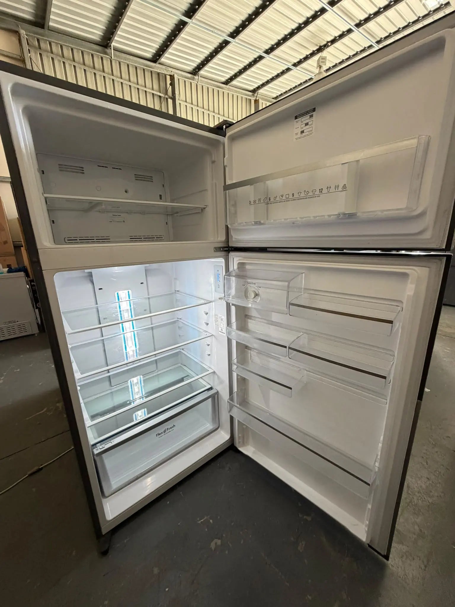 Refurbished Westinghouse 537L Frost-Free Fridge Freezer | BRISBANE