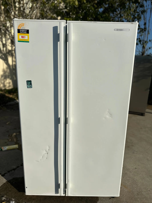 Refurbished Westinghouse 660 litres side by side door fridge freezer | BRISBANE