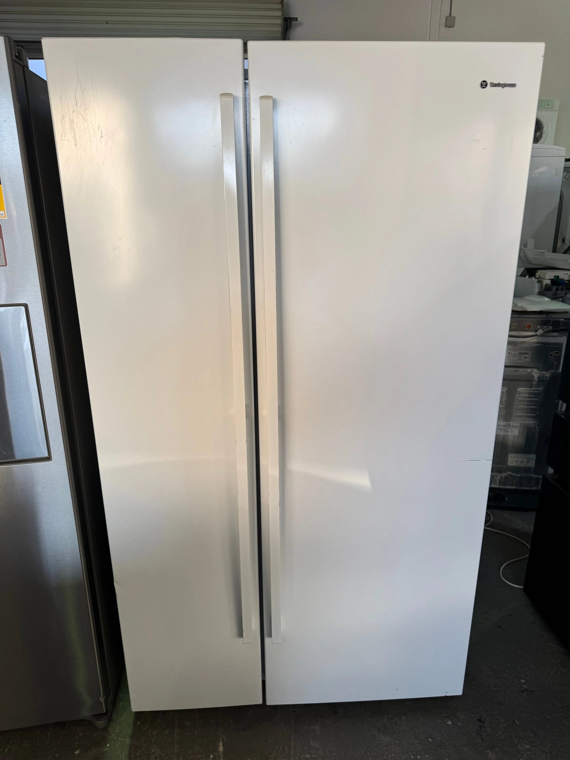 Refurbished Westinghouse 700 Litres Fridge Freezer | PERTH