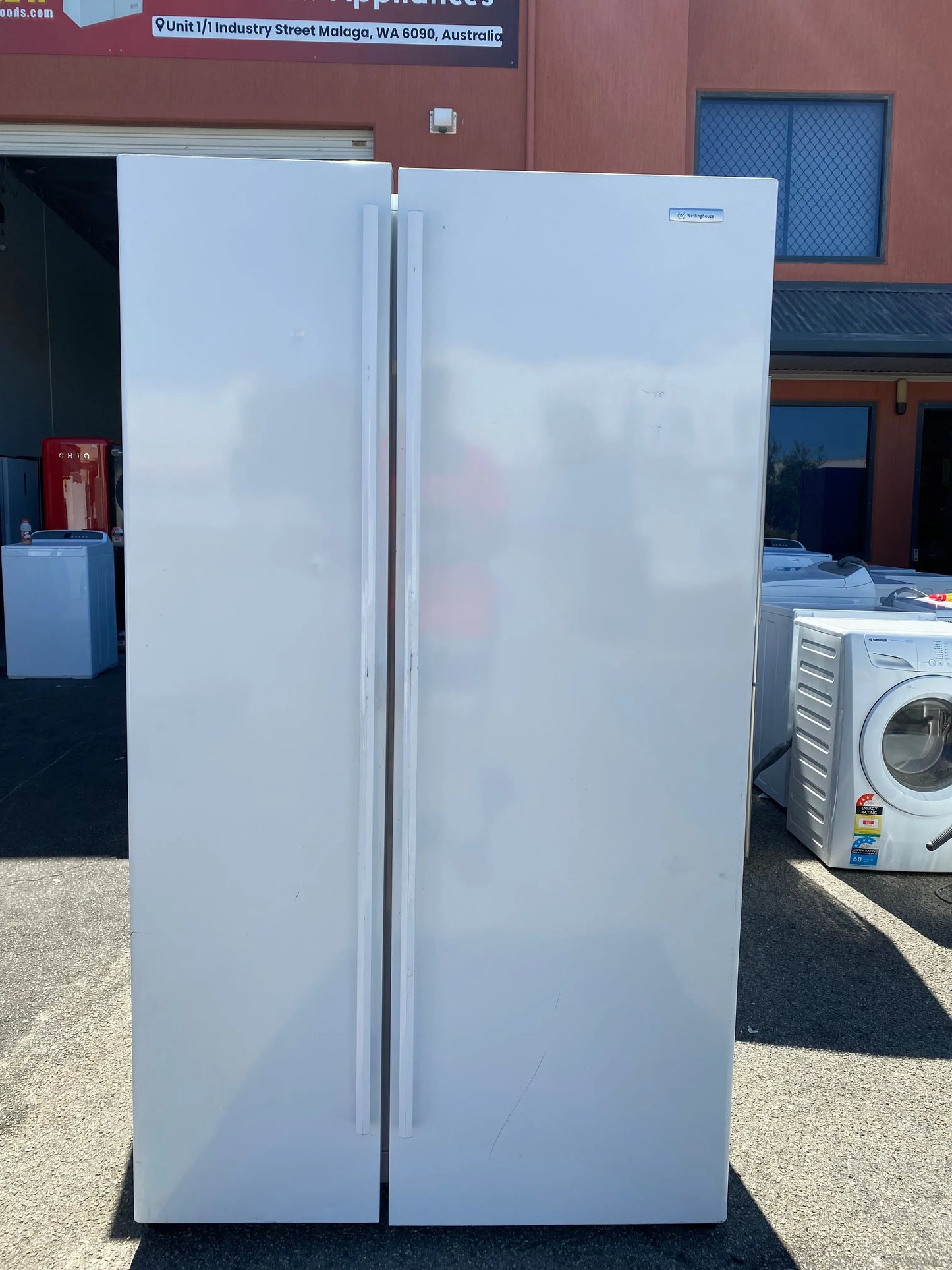 Refurbished Westinghouse 700 Litres Fridge Freezer | PERTH