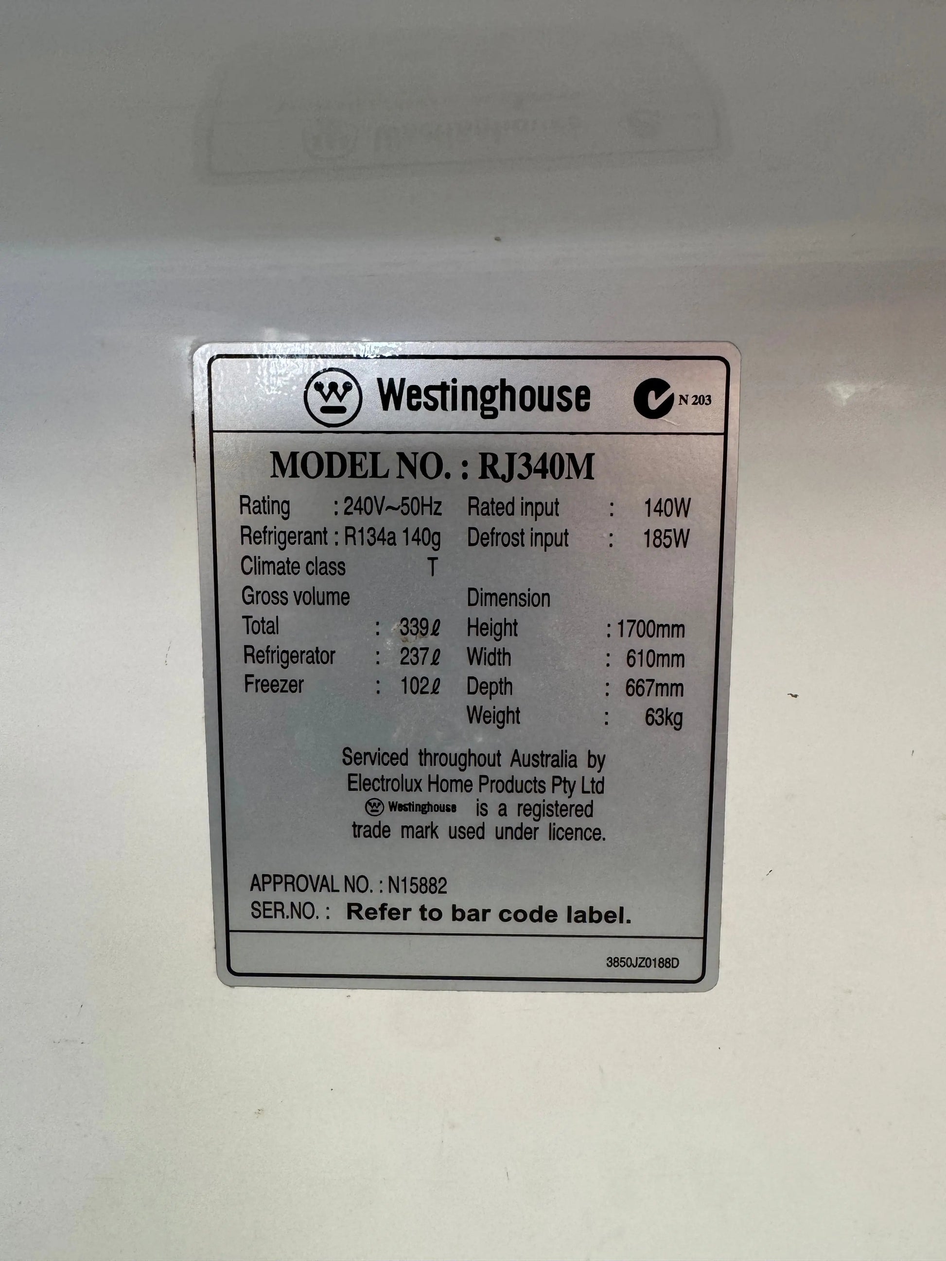 Refurbished Westinghouse fridge freezer 339 L | SYDNEY