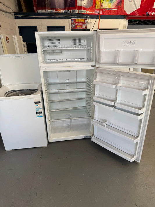 Refurbished combo Fisher and paykel 519 ltr fridge & Fisher and paykel 8 kg top loader washer | SYDNEY