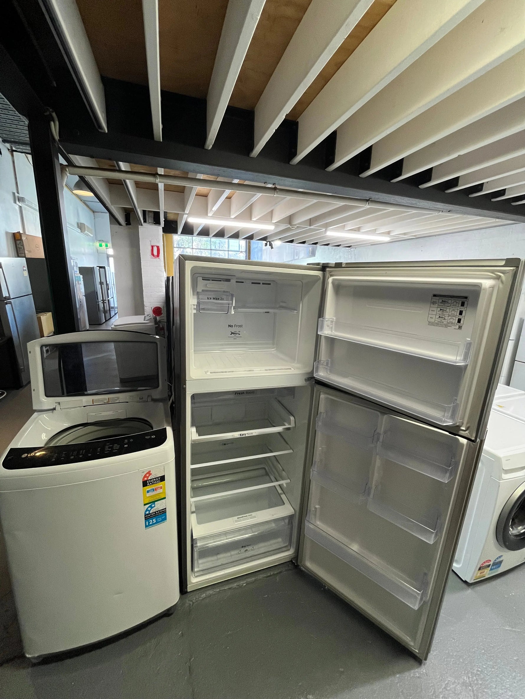 Refurbished combo Samsung 469 ltr top mount fridge freezer & Lg 8.5 kg top loader washer | ALEXANDRIA