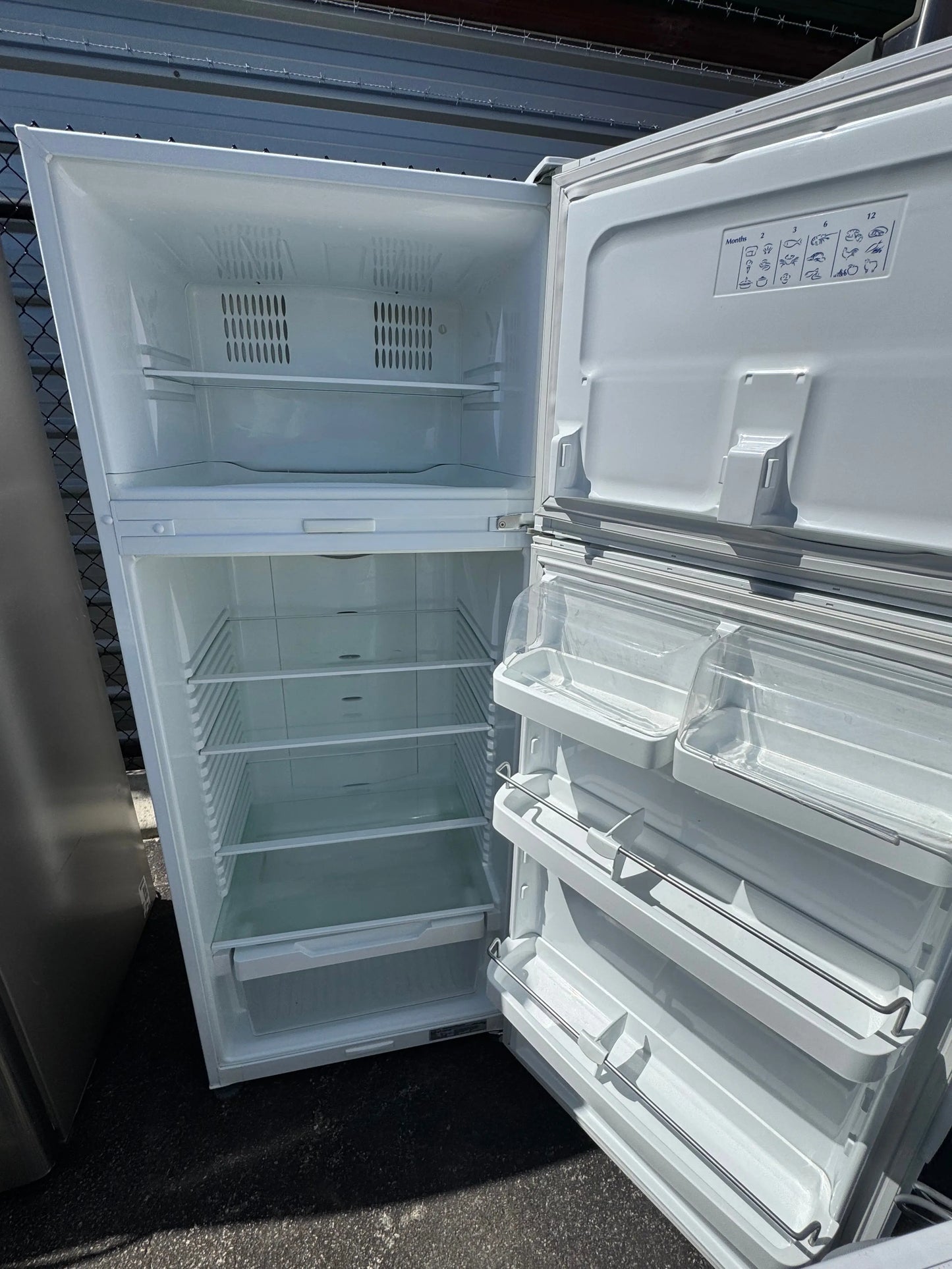 Refurbished fisher and Paykel 390 litres fridge freezer | PERTH