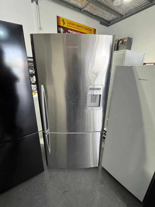 Refurbished fisher and Paykel 519 litres fridge freezer | PERTH