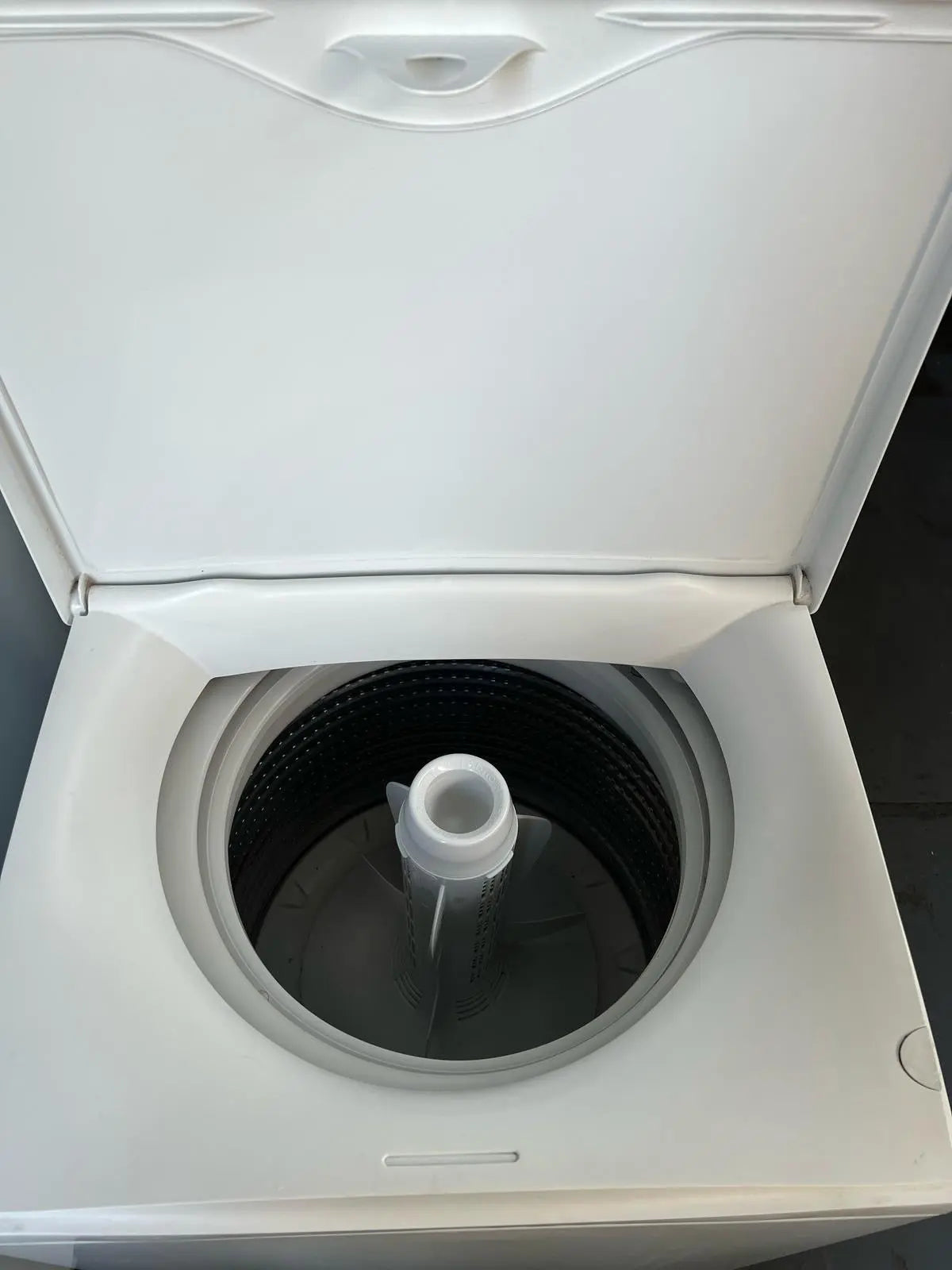 Refurbished fisher and Paykel 7kg washing machine | ADELAIDE