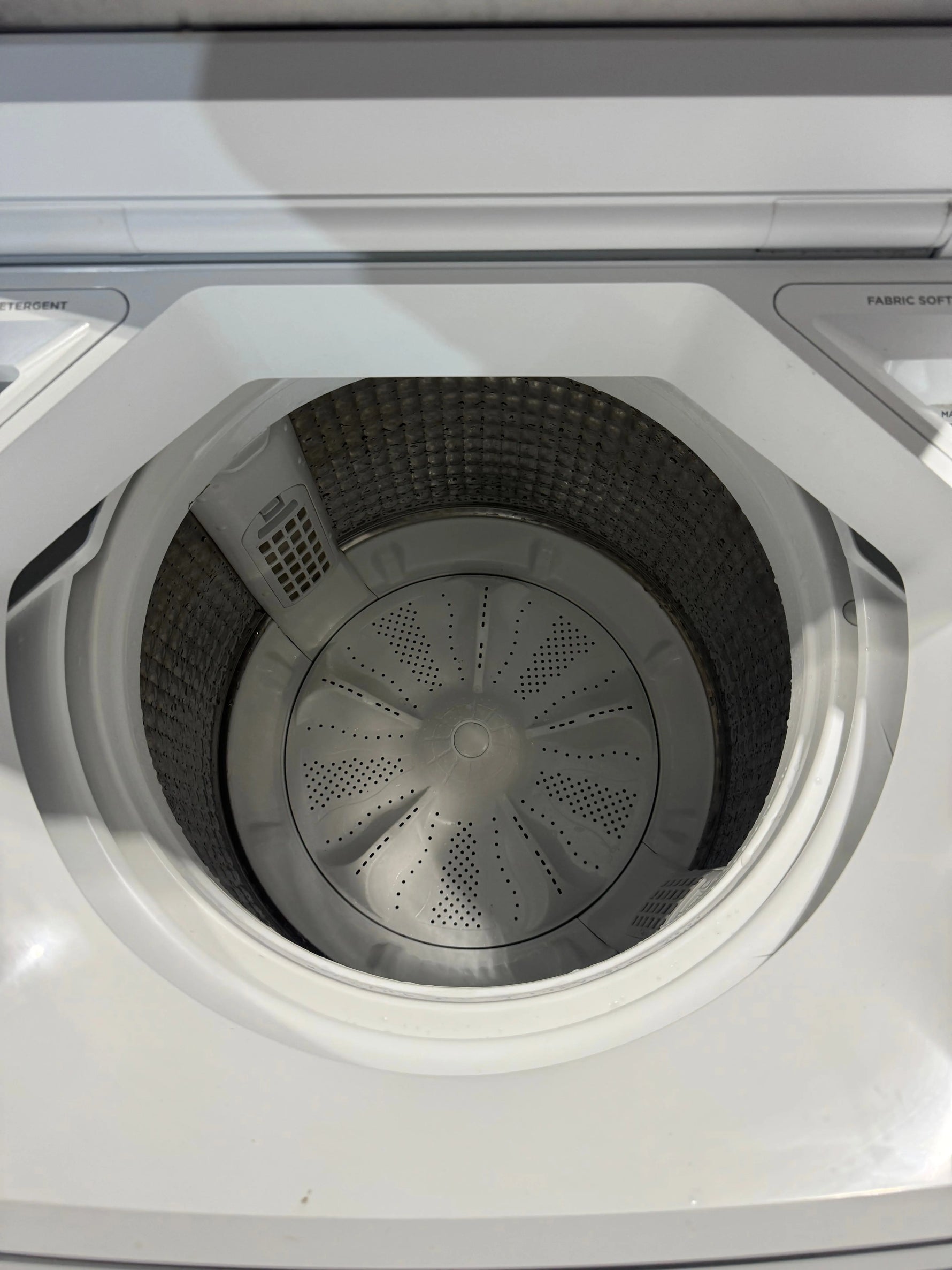 Refurbished fisher and Paykel 8kg washing machine