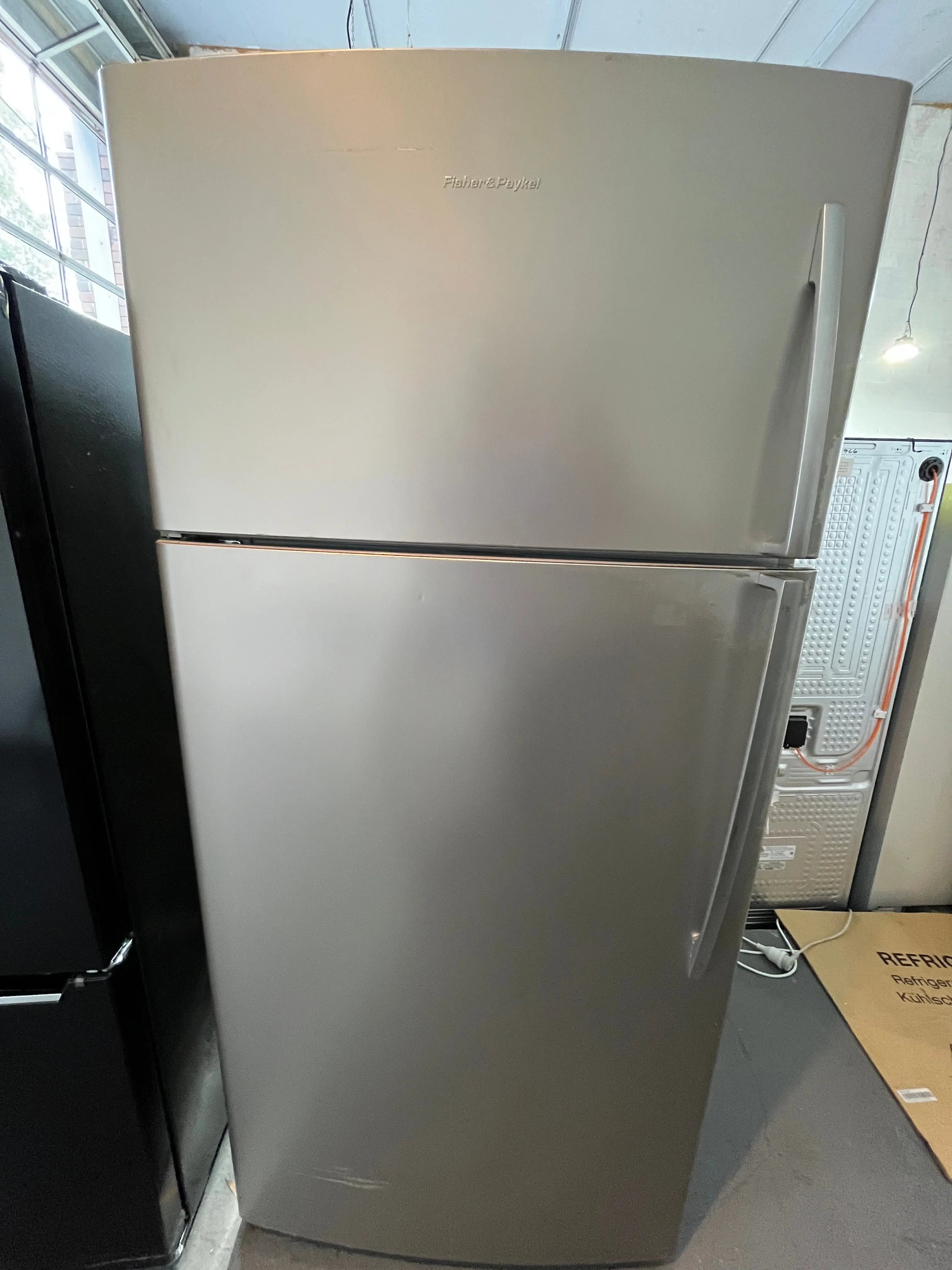 Refurbished fisher and paykel 517L fridge freezer | ALEXANDRIA