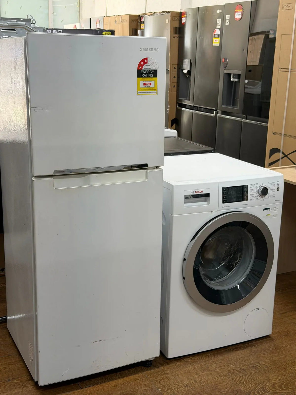 Samsung 227L Fridge + Bosch 7.5kg Washing Machine Combo – Refurbished | RESERVOIR