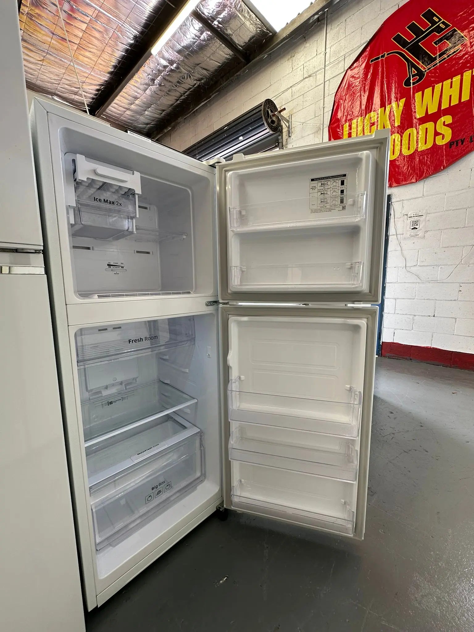 Samsung 228L Refrigerator - Refurbished | SYDNEY