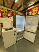 Samsung 424L Bottom Mount Fridge Freezer & Fisher & Paykel 8kg Top Loader Combo – Refurbished | SYDNEY