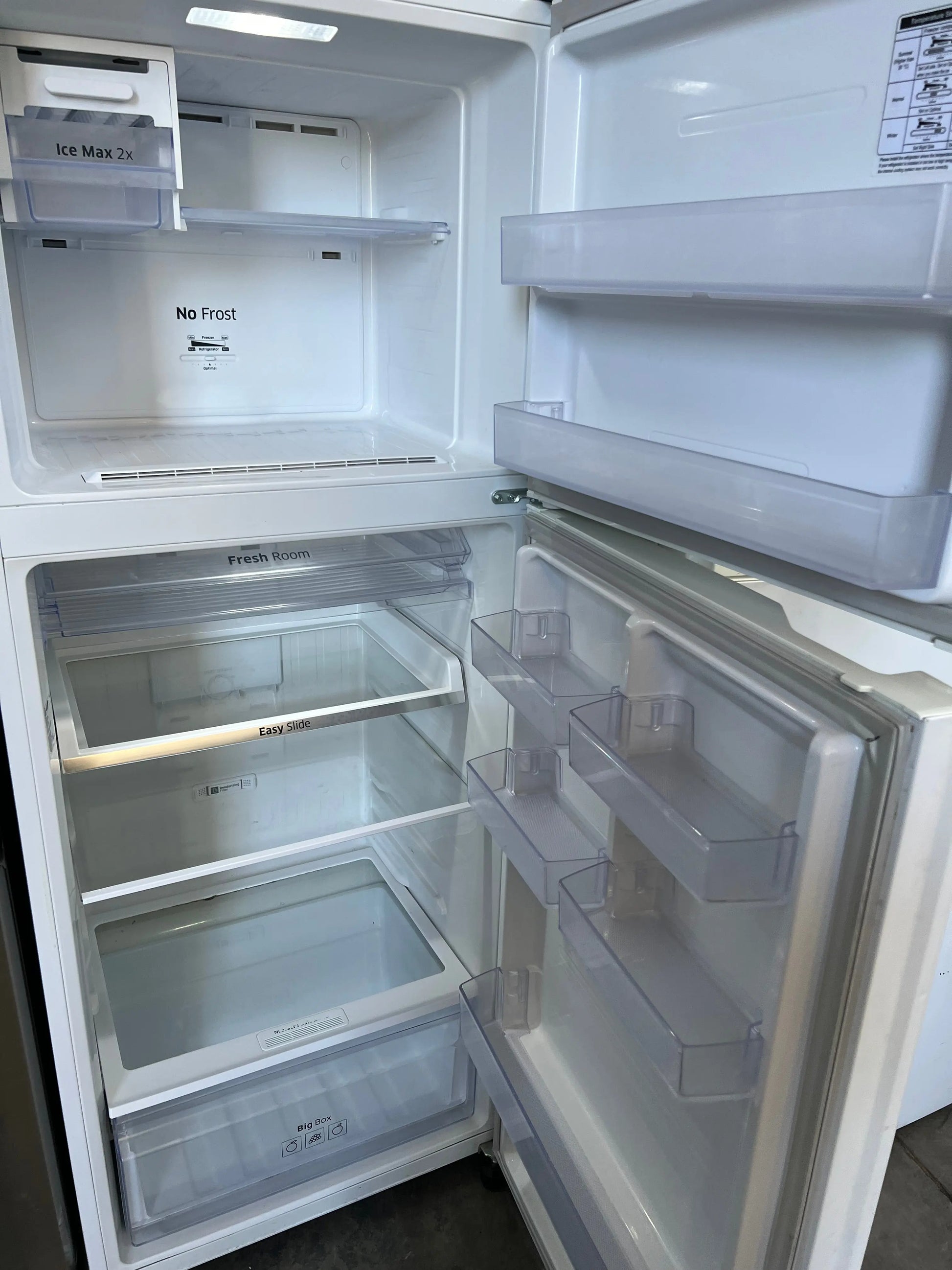 Samsung 469 litres fridge freezer | ADELAIDE