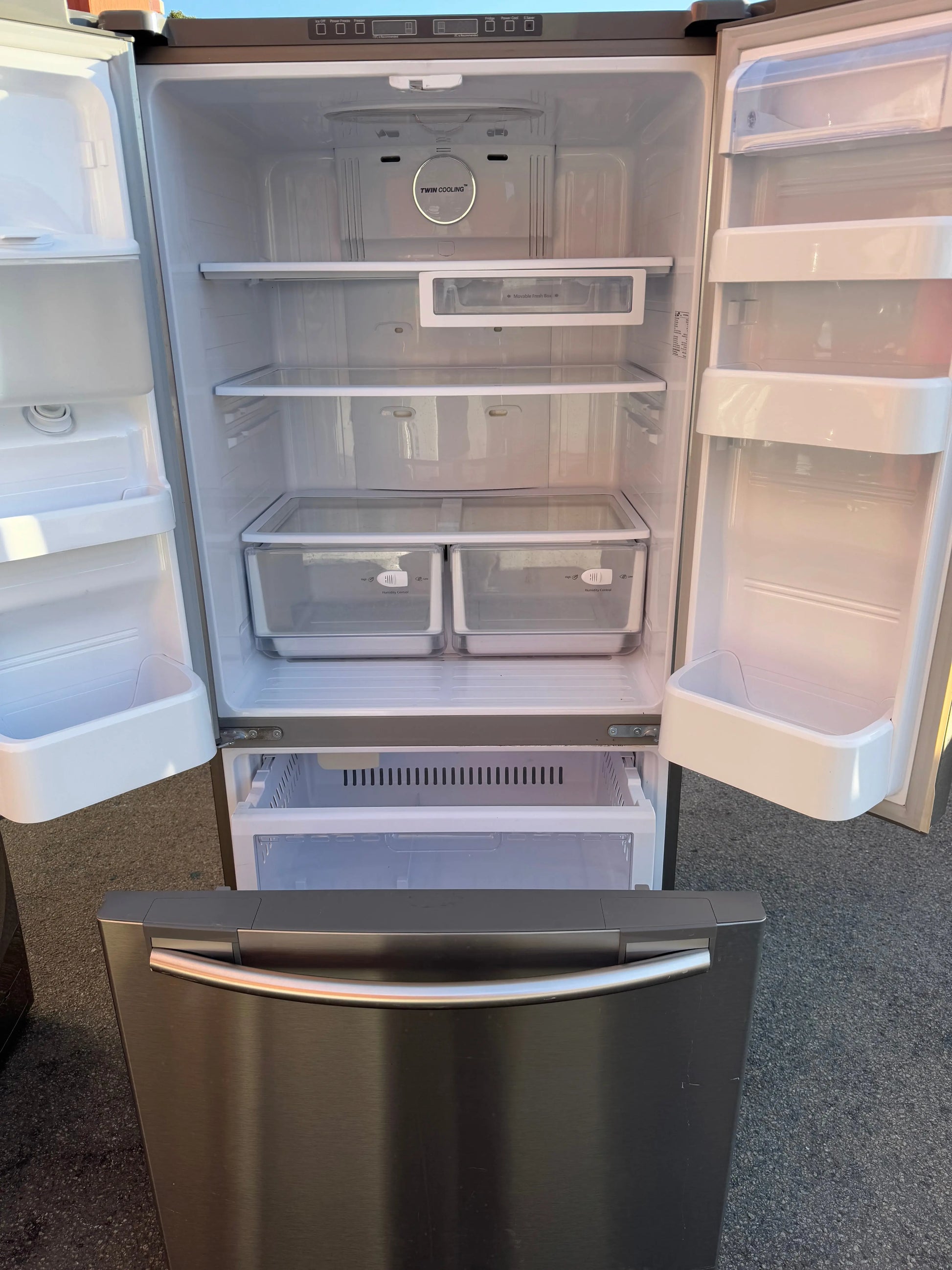 Samsung 583 litres fridge freezer | PERTH